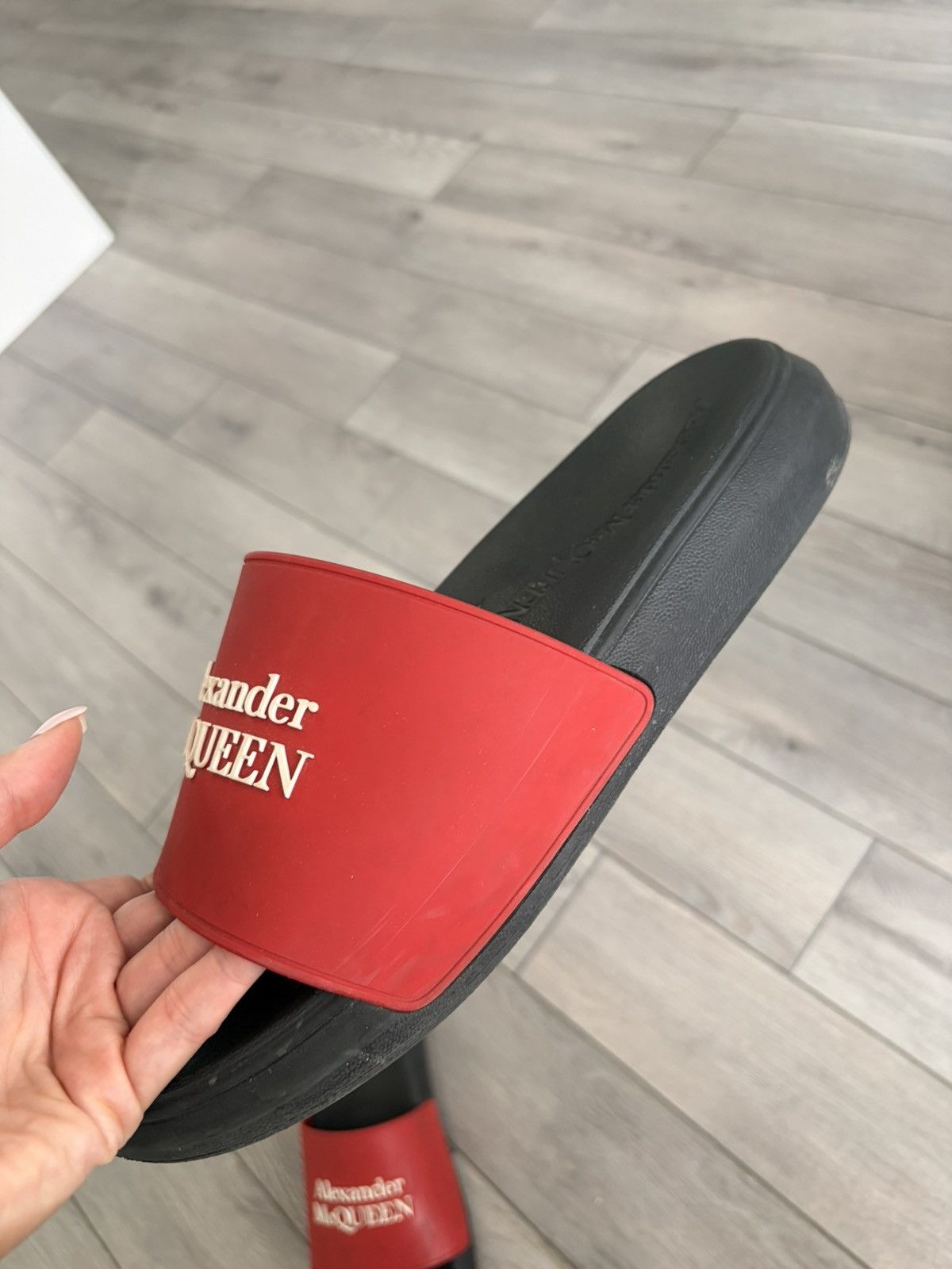 Alexander McQueen Alexander McQueen Pool Slides Size US 11.5 / EU 44-45 - 6 Thumbnail