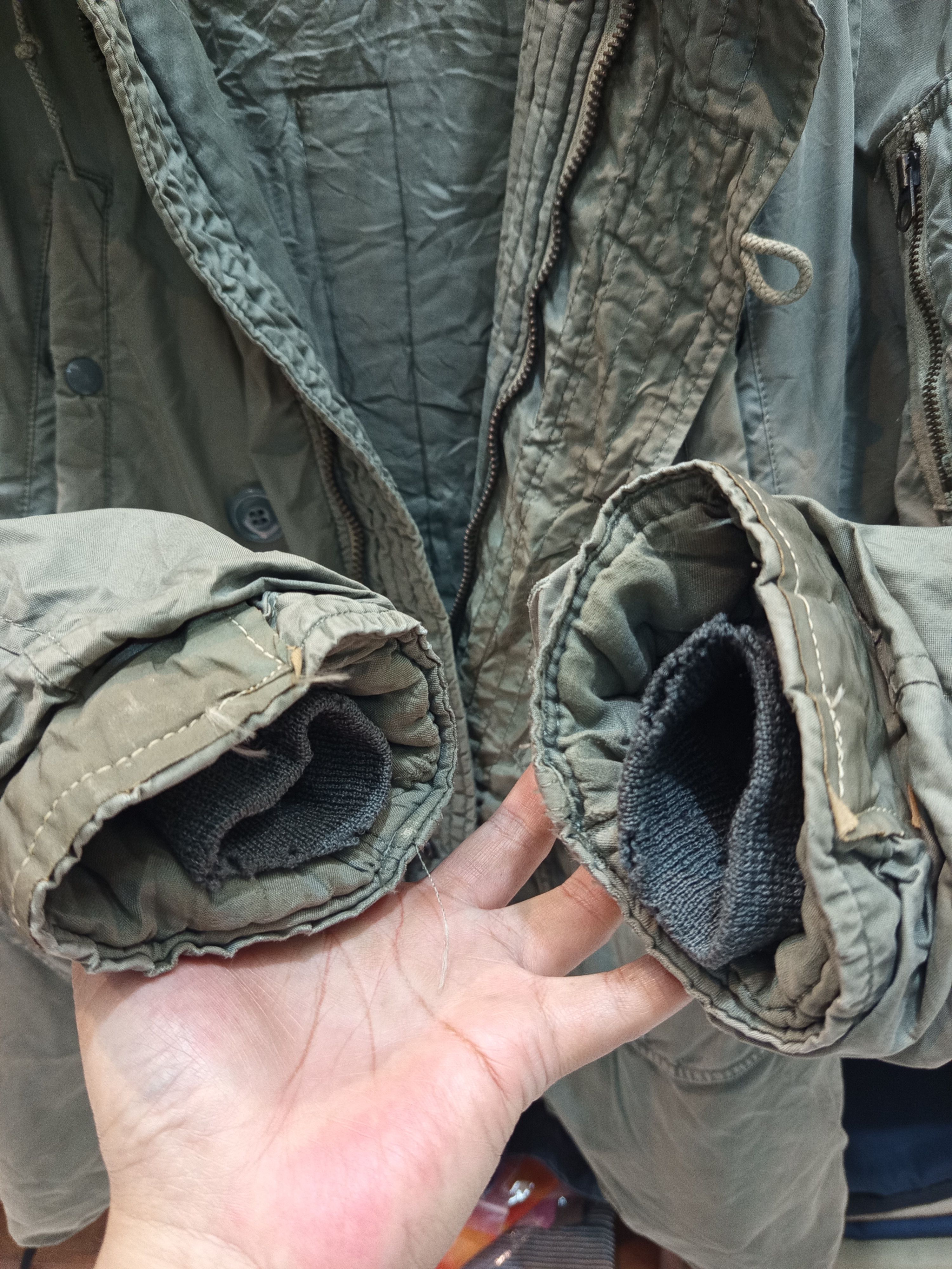 Vintage 1960s US Air Force USAF Tag Officer Vietnam War Era Parka Size US L / EU 52-54 / 3 - 12 Thumbnail