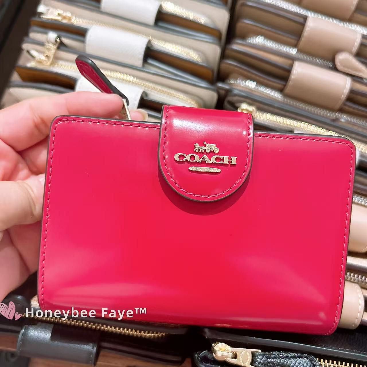 Coach NWT Coach CW526 Medium Corner Zip Wallet Size ONE SIZE - 2 Thumbnail