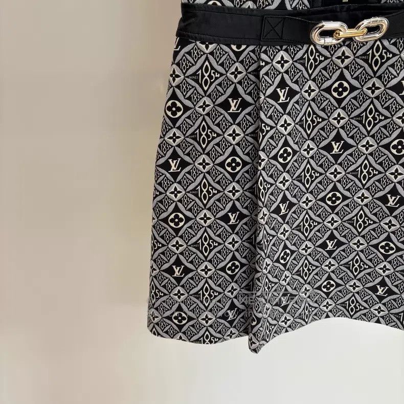 Louis Vuitton Louis Vuitton 1854 presbyopic full print patchwork dress Size XS / US 0-2 / IT 36-38 - 5 Thumbnail