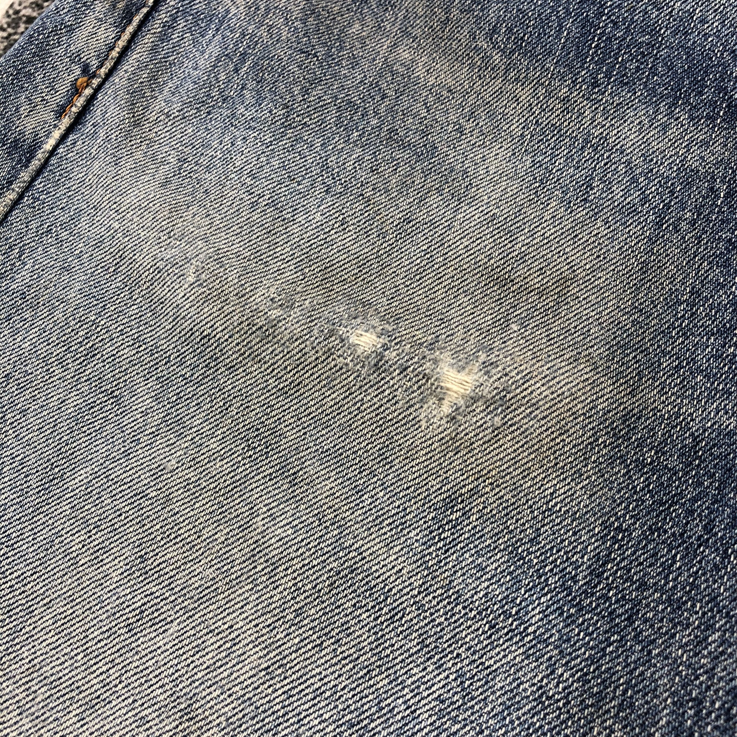 Levi's Vintage Levis 503 Jeans Distress Dark Wash Denim KJ851 Size US 32 / EU 48 - 12 Thumbnail