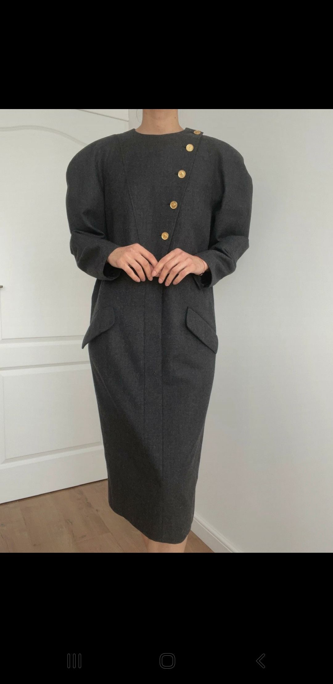 Chanel Rare Vintage Chanel Boutique Grey Wool Dress Size M / US 6-8 / IT 42-44 - 1 Thumbnail