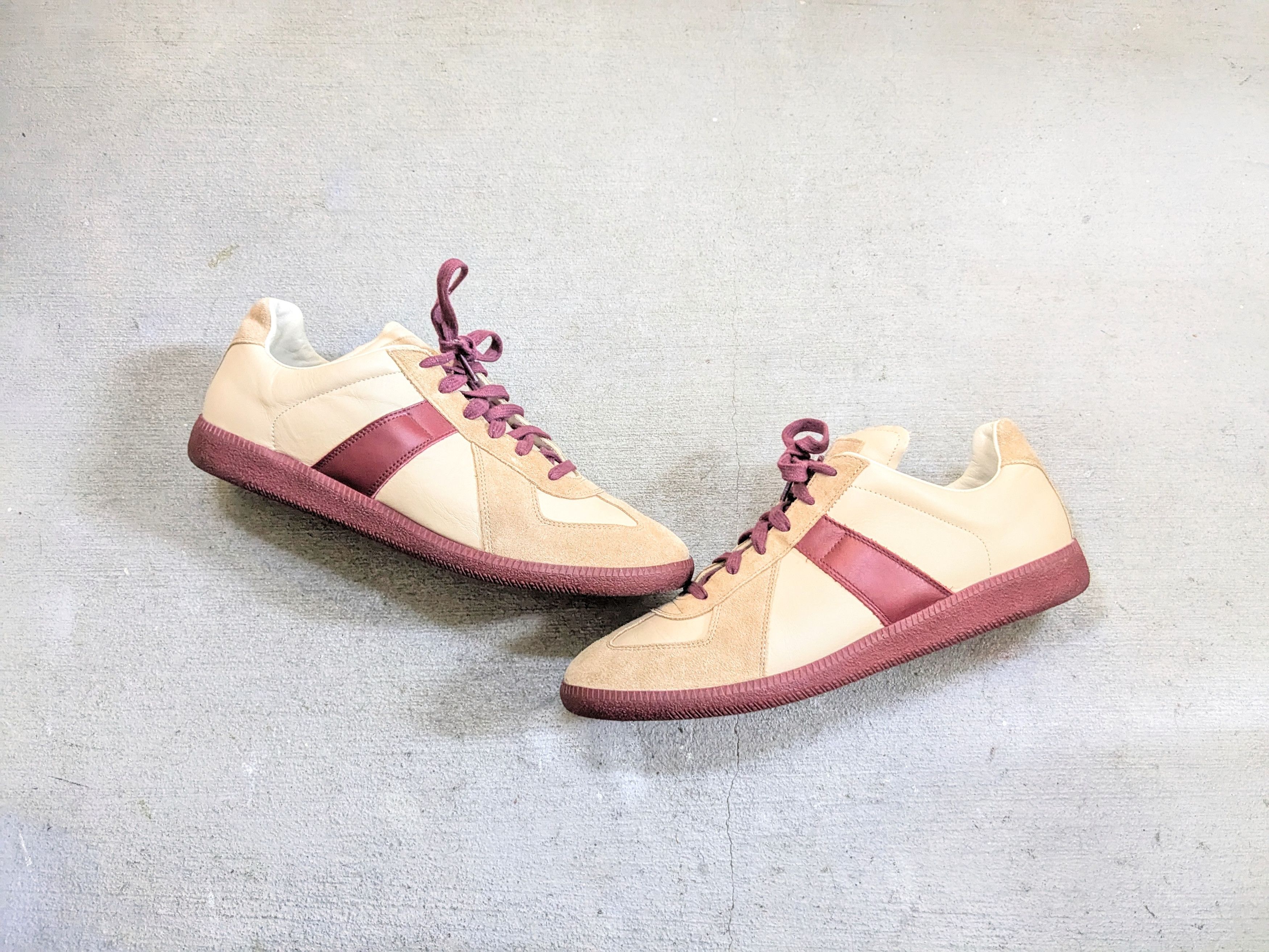 Maison Margiela Gat Burgundy Beige 11 44 Suede Leather Low Shoes, Men's