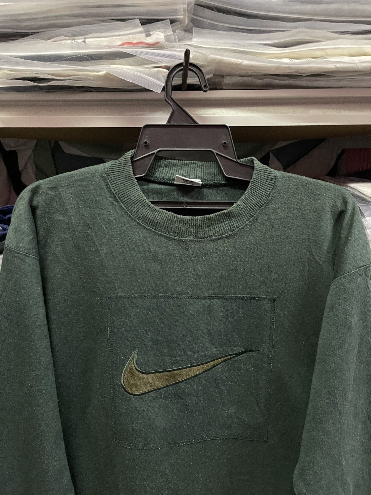 Nike Vintage Nike Swoosh Sweatshirt🔥🔥🔥 Size US XL / EU 56 / 4 - 4 Thumbnail
