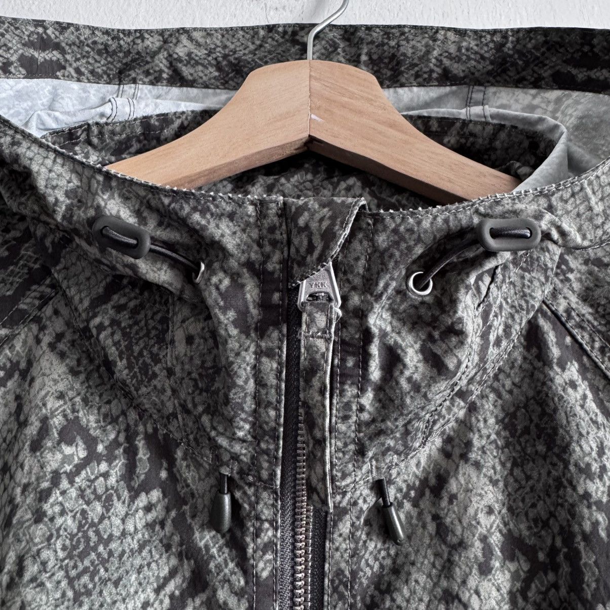 Stüssy Beach Shell Snake Print Jacket