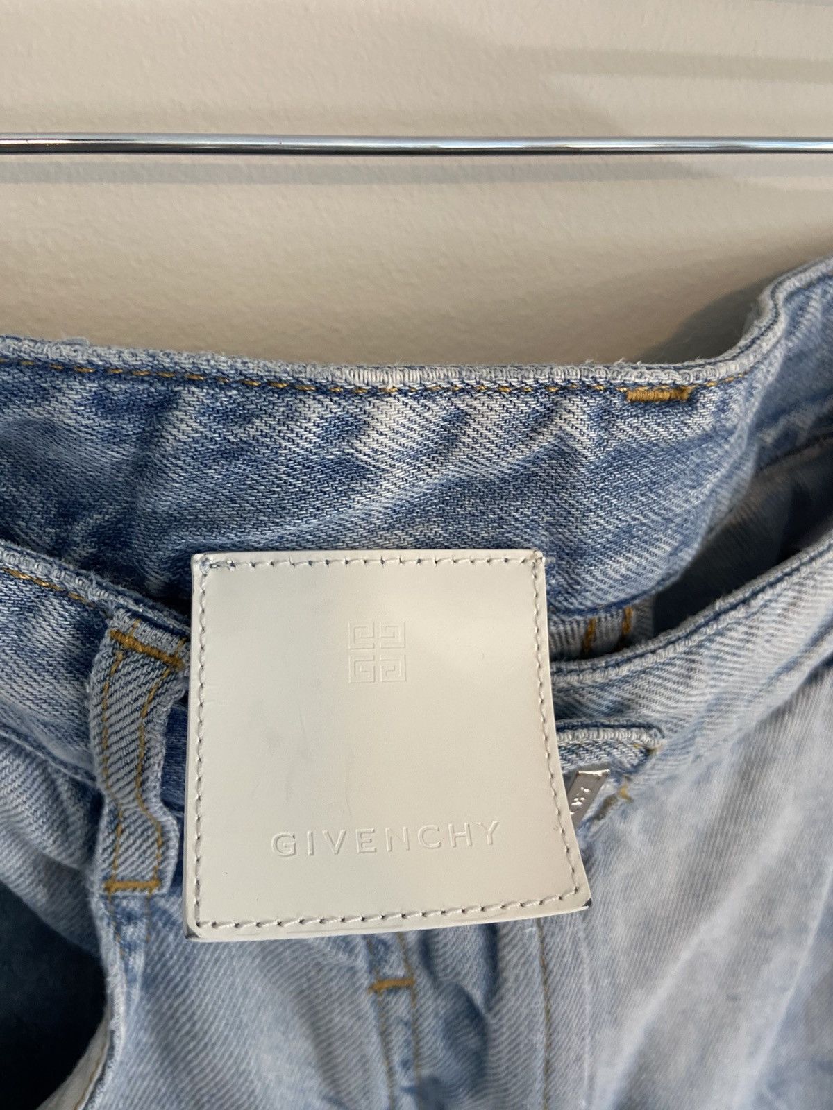 Givenchy Givenchy gamba wideleg jeans Size US 29 - 4 Thumbnail