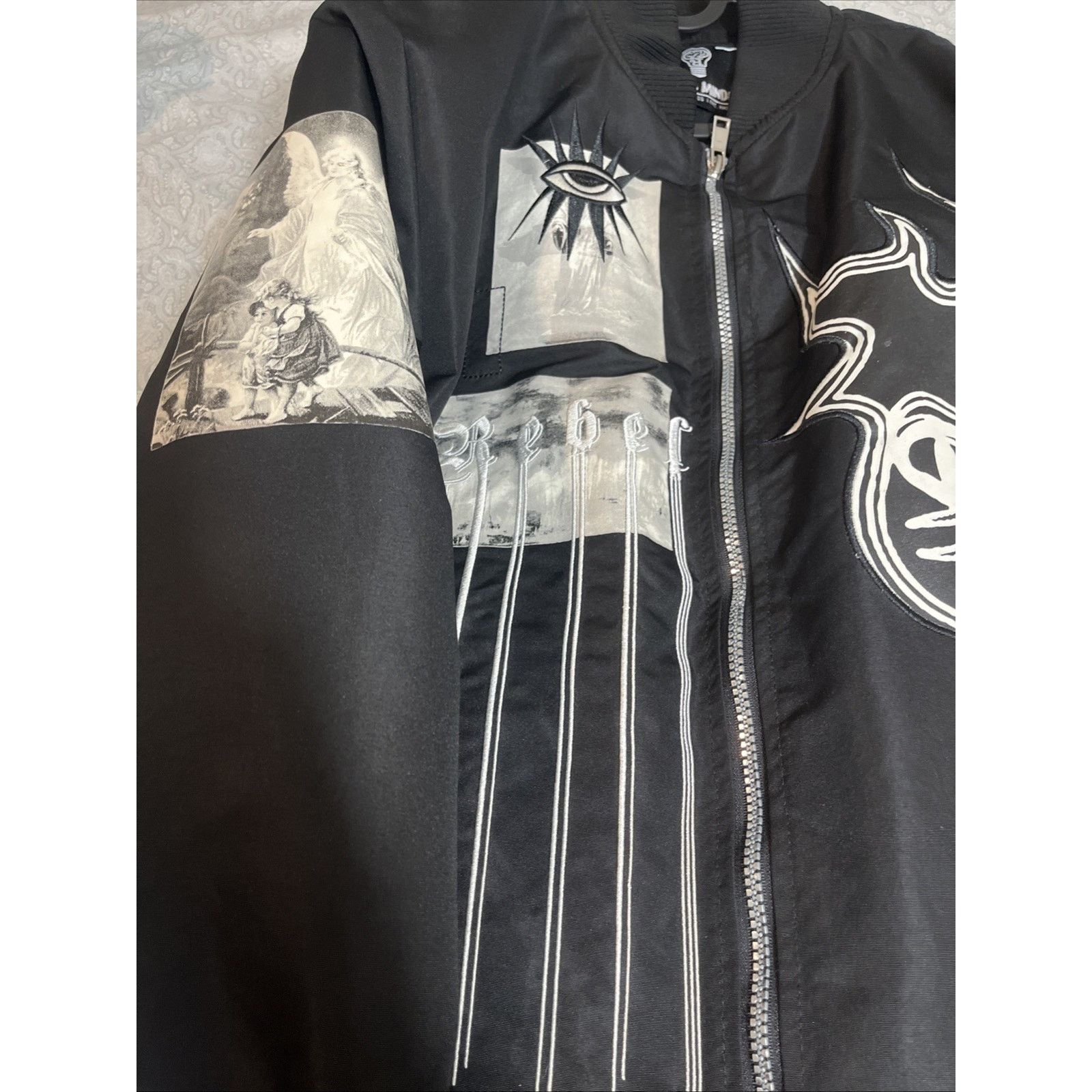 Other Rebel Minds Graphic Bomber Jacket Black MA-1 Padded Men’s Size US M / EU 48-50 / 2 - 8 Thumbnail