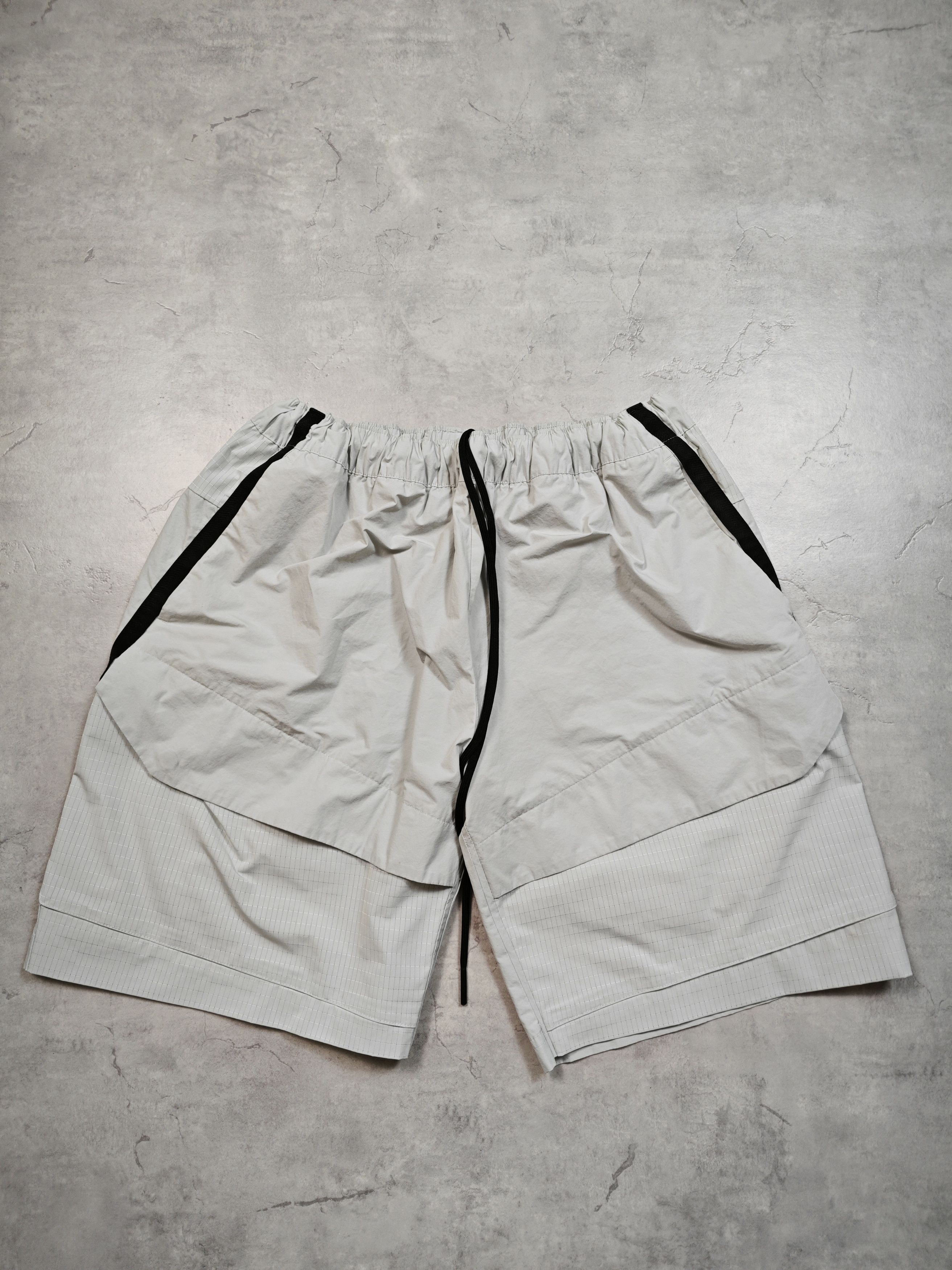 Nike Nike Shorts Size US 36 / EU 52 - 1 Thumbnail