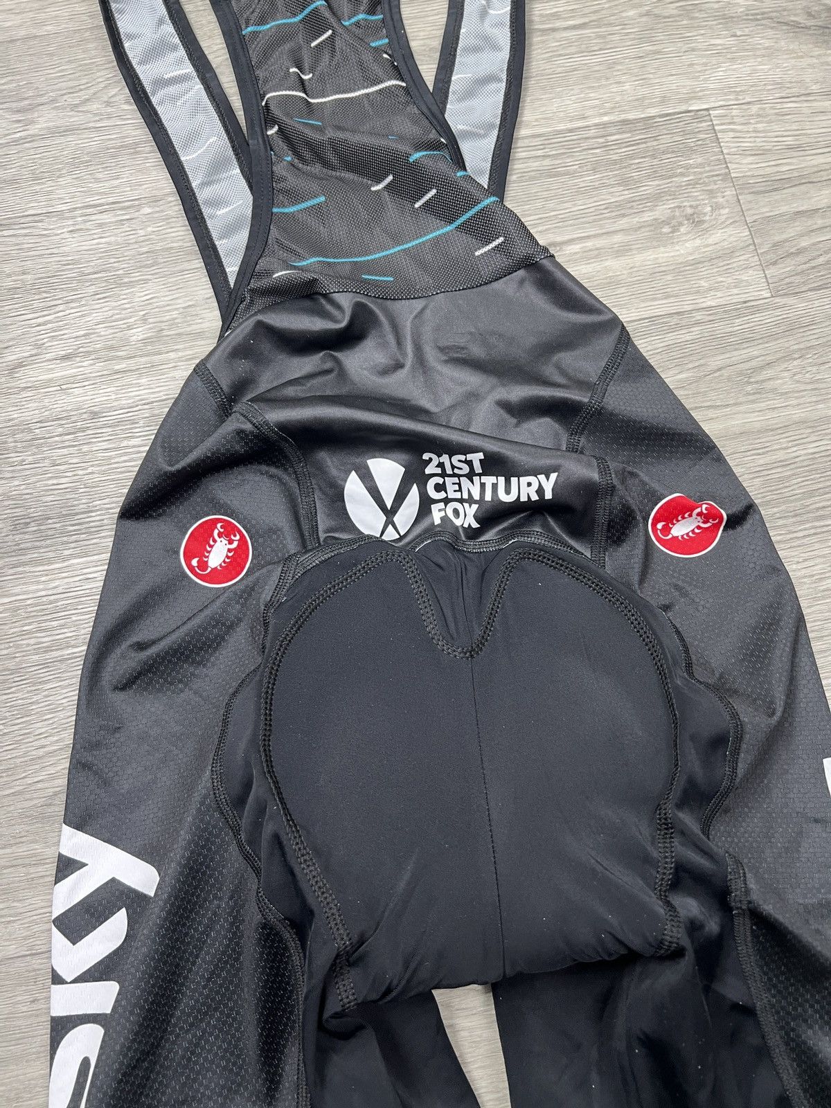Other Castelli Volo Team Sky Cycling Bib Shorts Black Men’s Size L Size US 34 / EU 50 - 8 Thumbnail