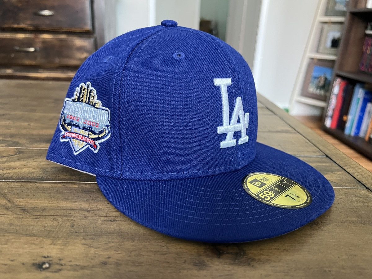 New Era Los Angeles Dodgers Aux Pack Vol 2 40th Anniversary Stadium Patch Hat Club Exclusive 59FIFTY Fitted Hat Black/Red