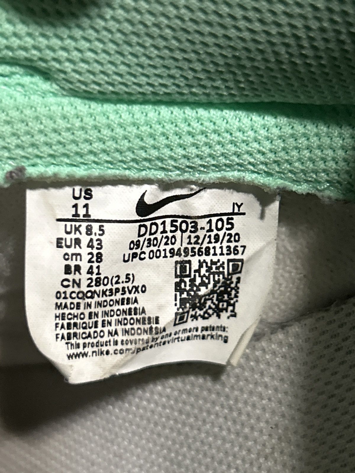 Nike NIKE DUNK LOW GREEN GLOW Size US 11 / IT 41 - 6 Thumbnail