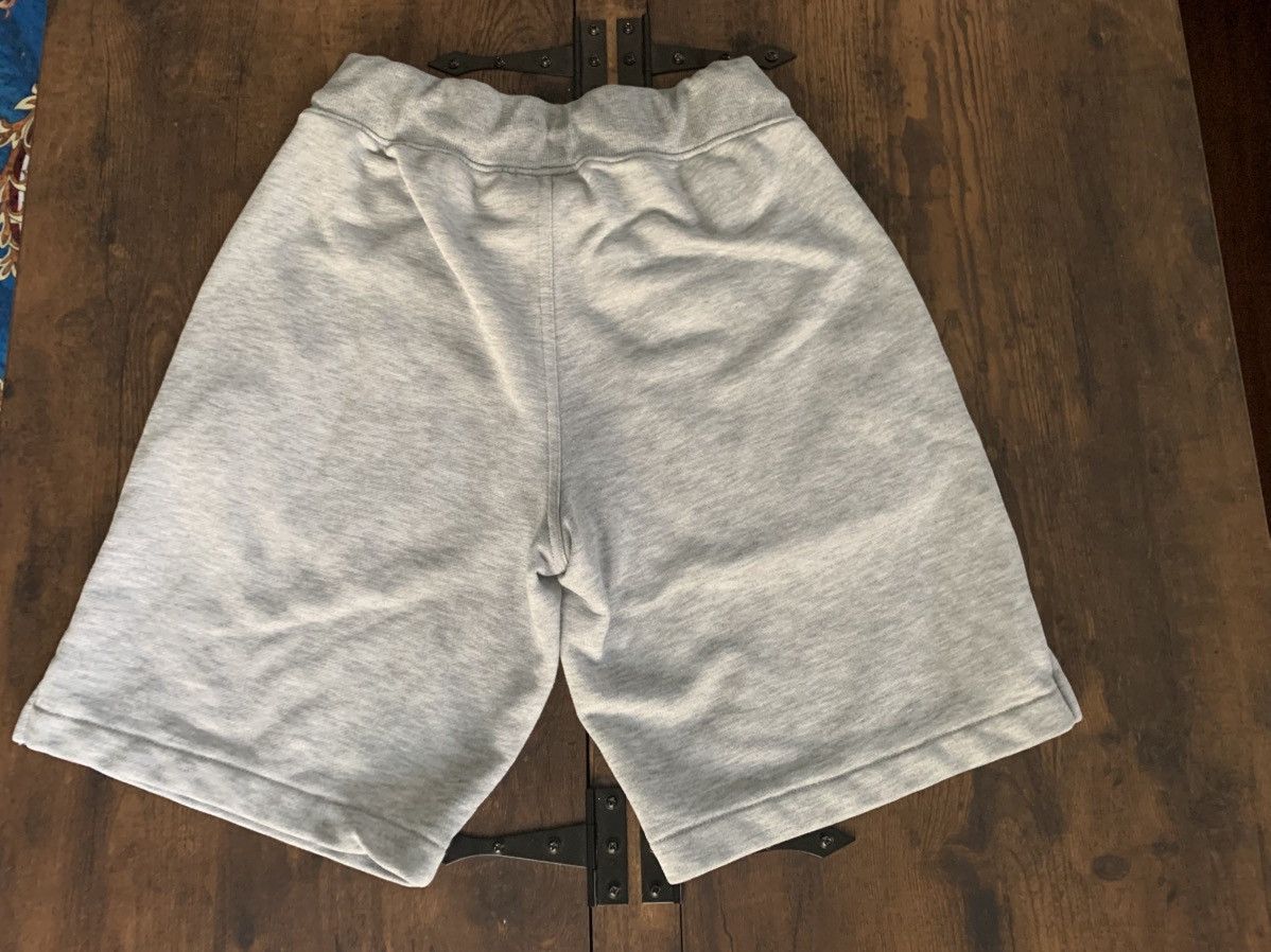 New Balance Grey new balance short Size US 34 / EU 50 - 1 Thumbnail