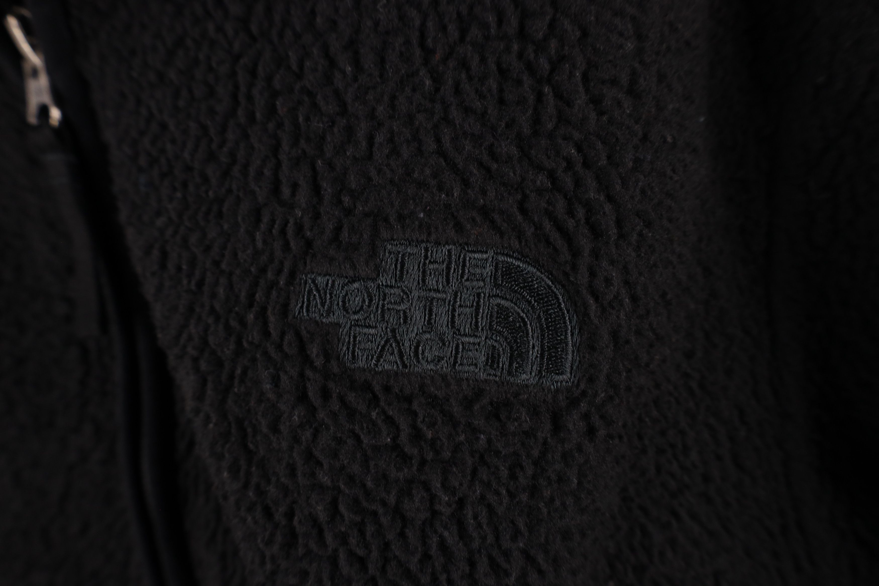 The North Face × Vintage The North Face Spell Out Deep Pile Fleece Full Zip Jacket Size US M / EU 48-50 / 2 - 4 Thumbnail