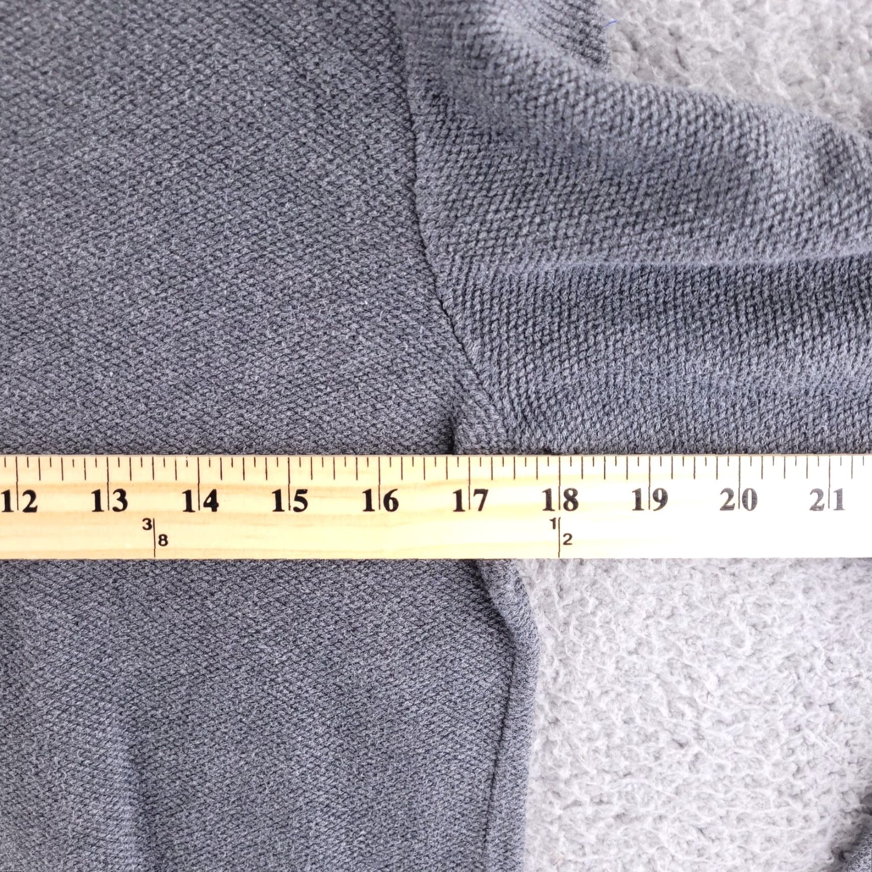 Lucky Brand Lucky Brand Sweater Mens Small Gray Knit V Neck Slim Fit Size US S / EU 44-46 / 1 - 7 Thumbnail