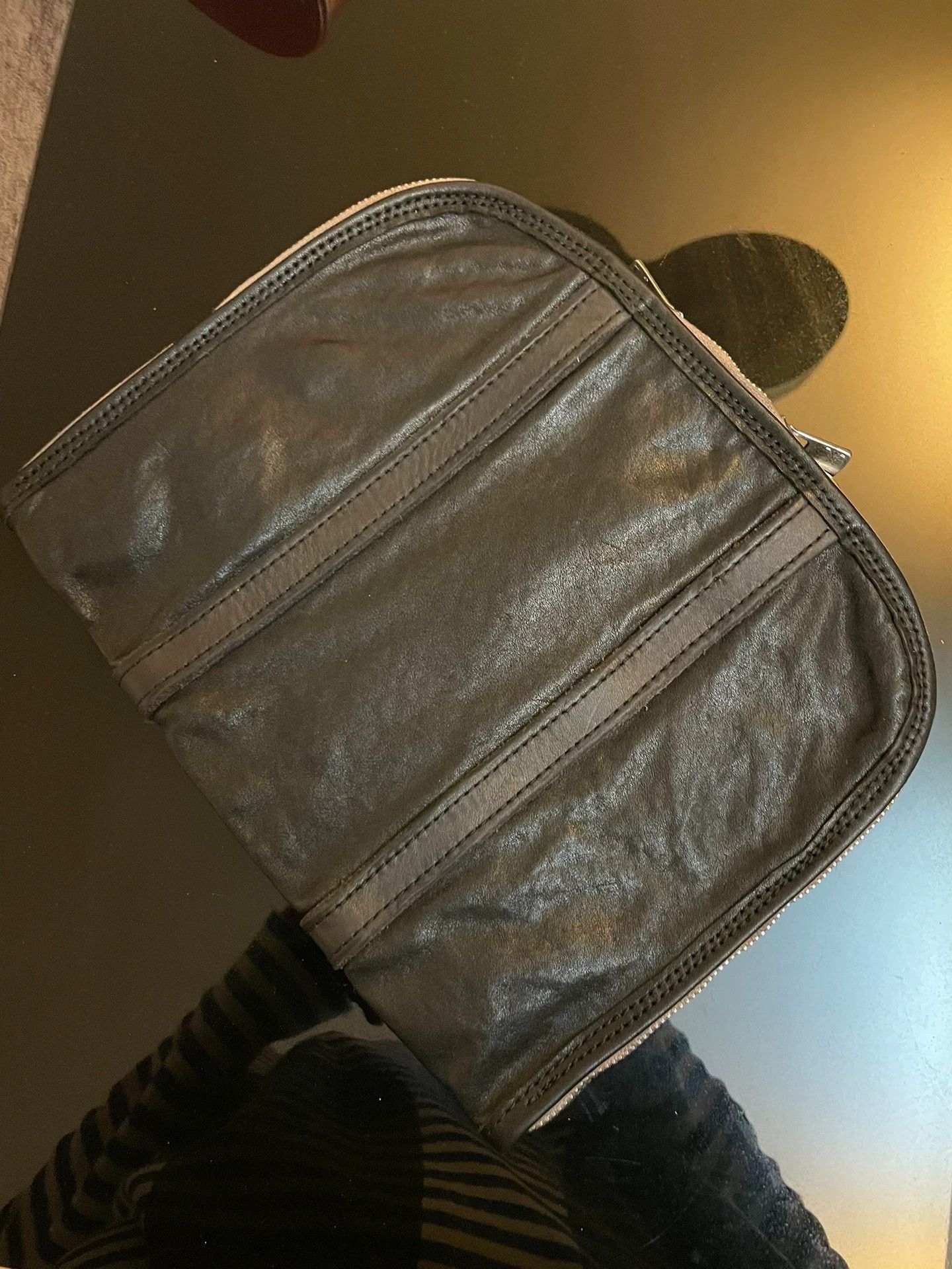 Guidi Guidi Handbag Unused 27x20 w/ Shoulder Strap Clips Size ONE SIZE - 1 Thumbnail