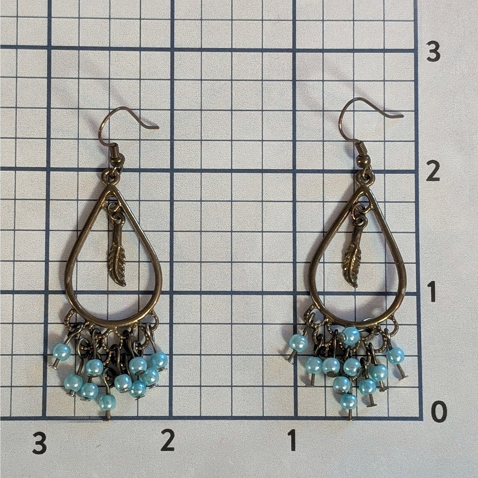 Other Boho Chic VTG 1980s Leaf & Blue Beaded Chandelier Earrings Size ONE SIZE - 6 Thumbnail