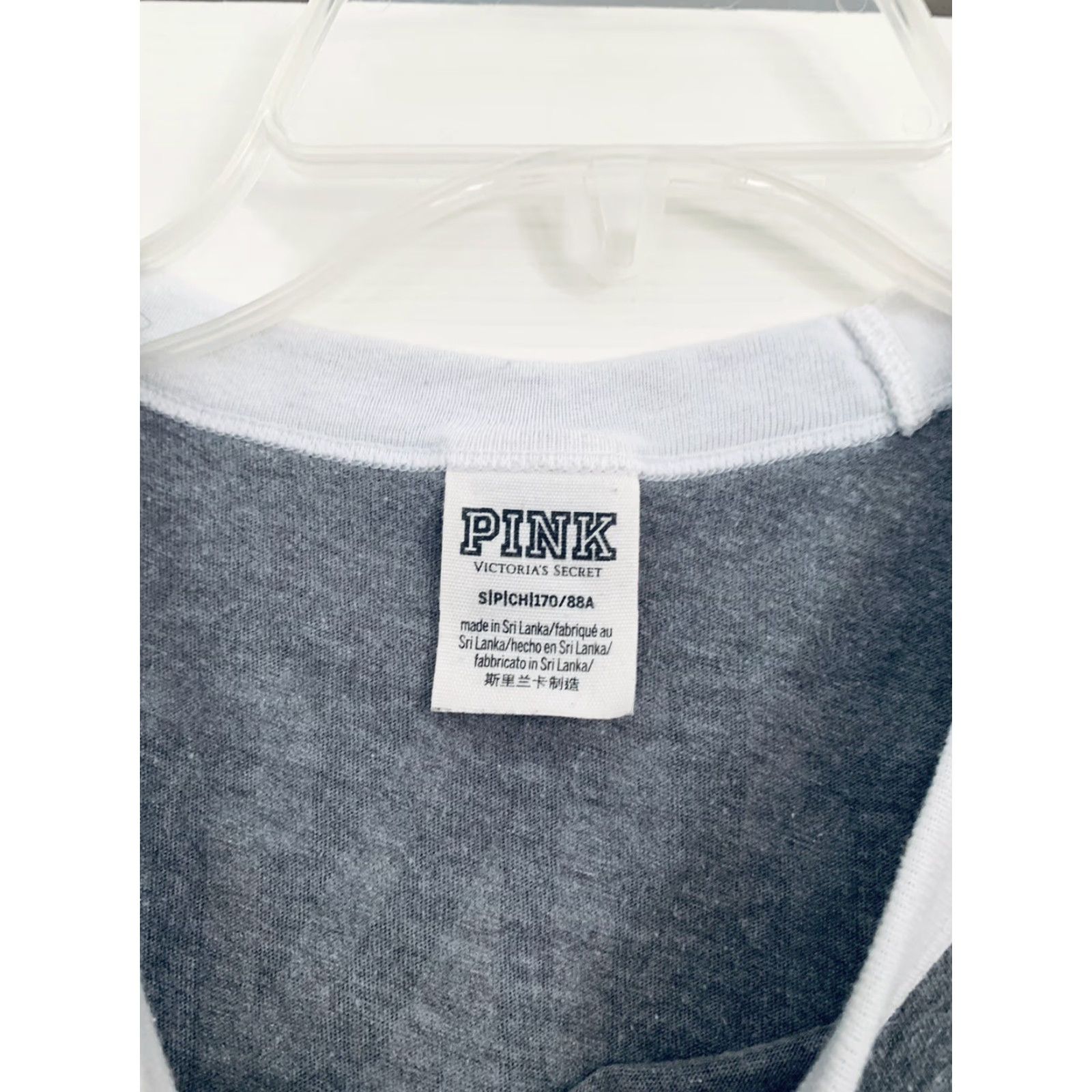 Victoria's Secret Victoria's Secret Shirt Women Long Sleeve Crew Neck Gray S Regular Knit Cotton Blend Logo Basic Outdoor All Seasons Vintage: No Size S / US 4 / IT 40 - 3 Thumbnail