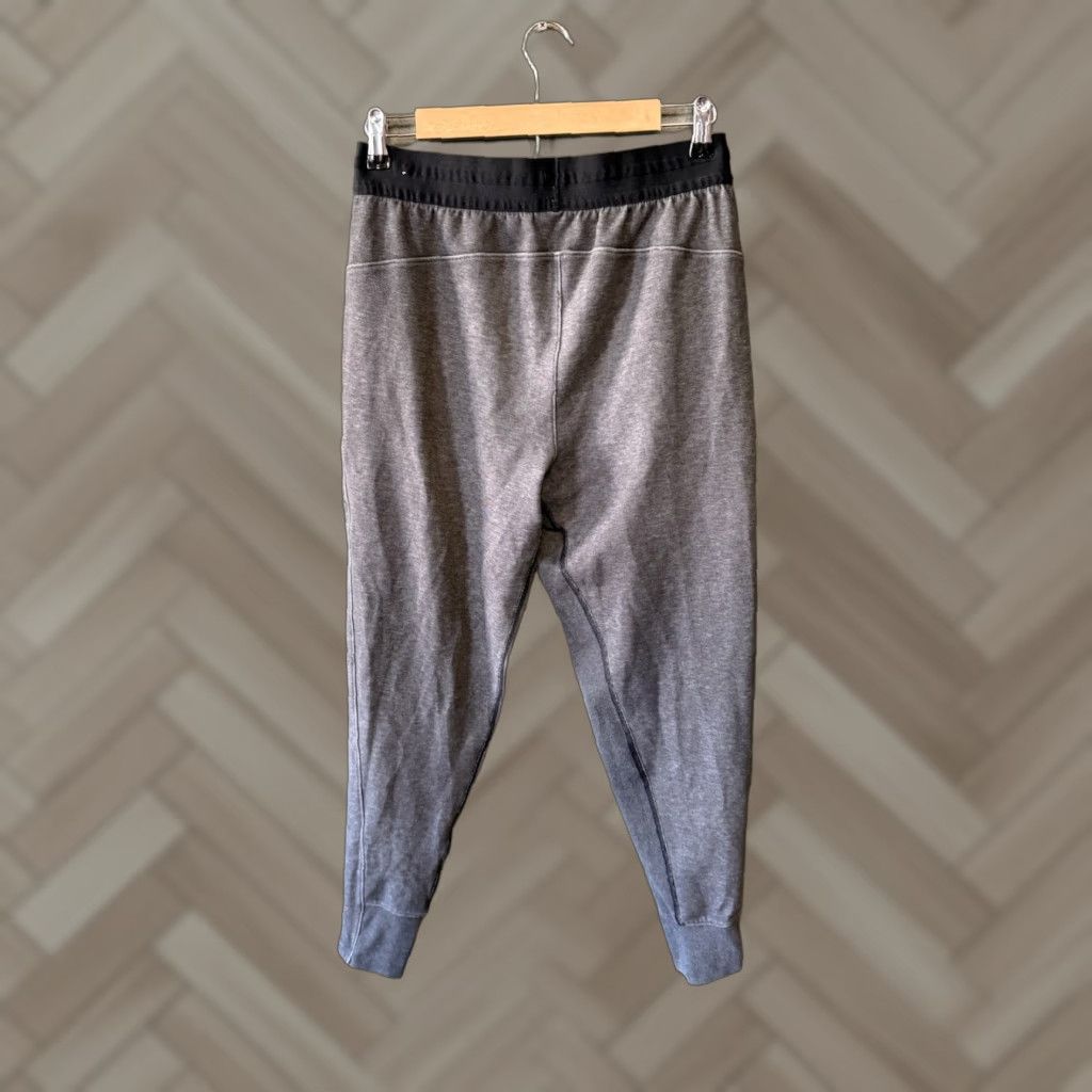 Nike Nike Yoga Sweatpants Pants Mens S Gray Dri-Fit Pull On Activewear Size US 29 - 1 Thumbnail