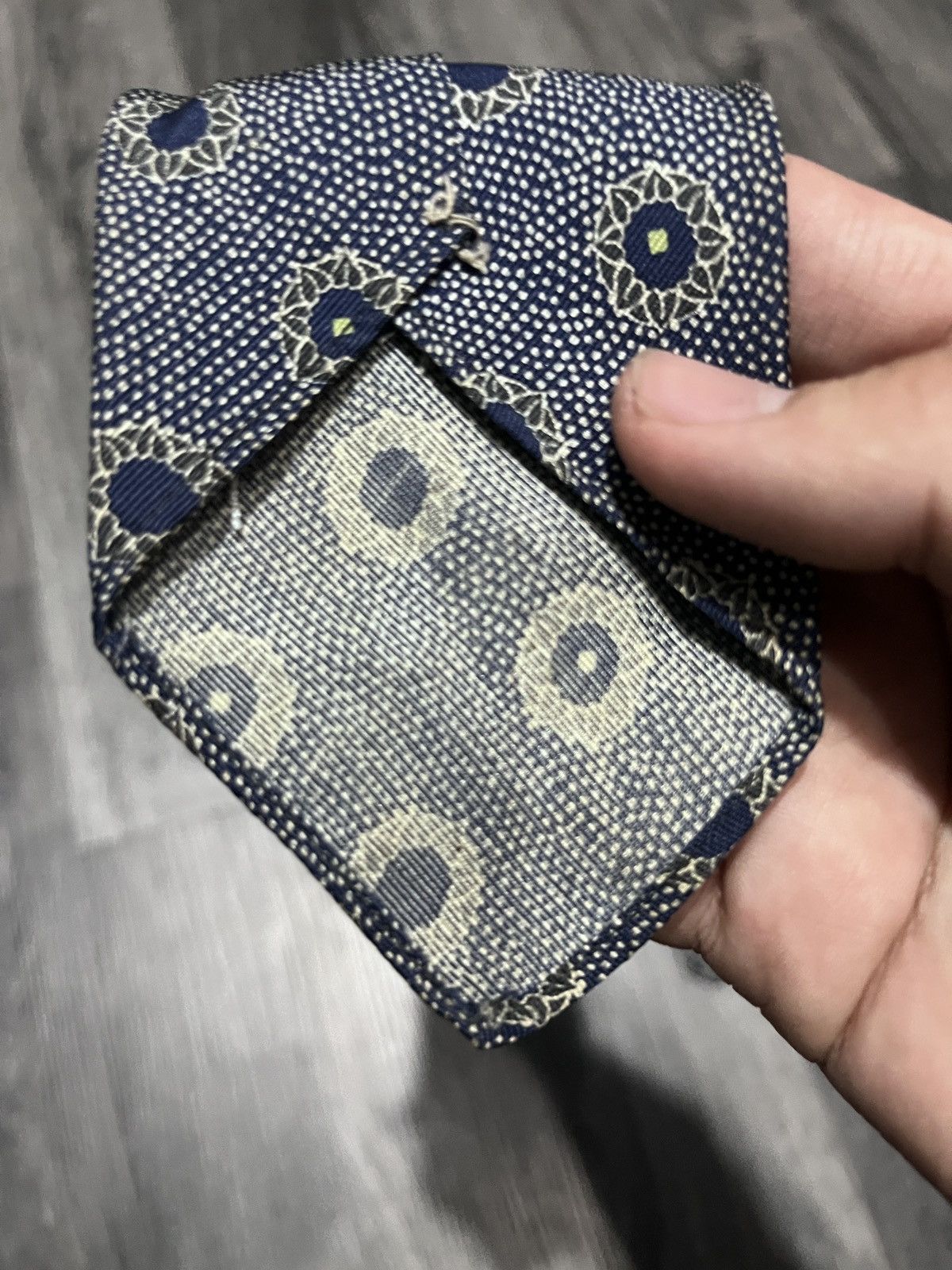 Japanese Brand Yohji Yamamoto Asymmetrical Silk Flower Pattern Size ONE SIZE - 5 Thumbnail