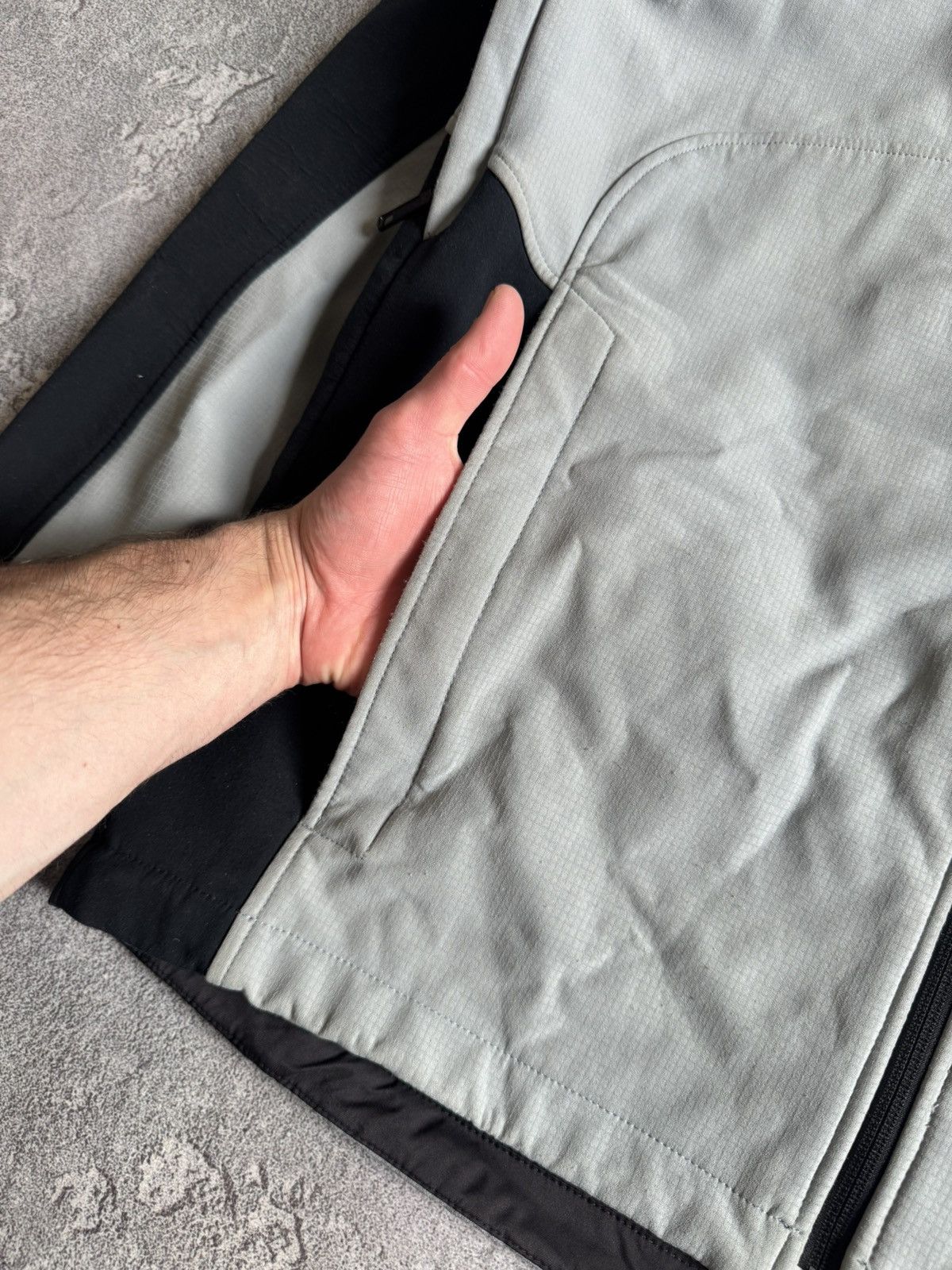 Spyder Spyder L outdoor Softshell jacket hooded zip gorpcore Size US L / EU 52-54 / 3 - 10 Thumbnail