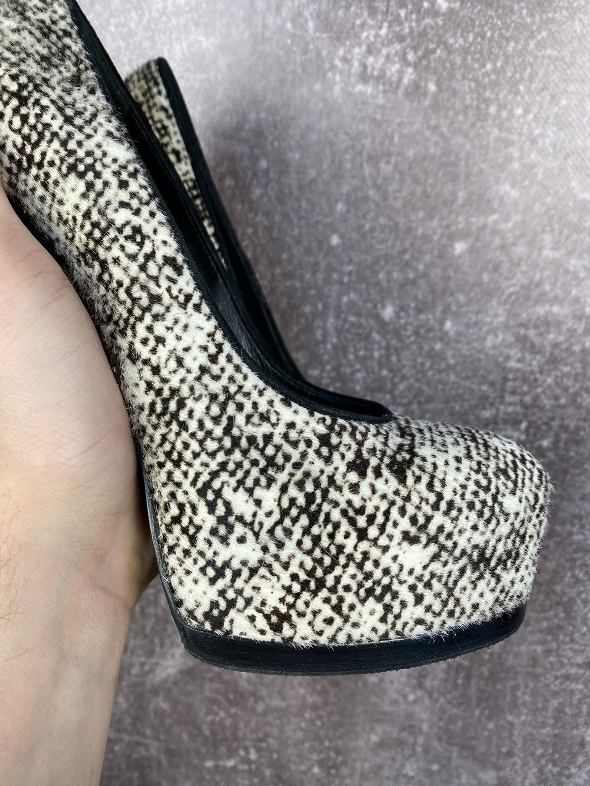 Yves Saint Laurent Yves Saint Laurent Heels Size US 7.5 / IT 37.5 - 10 Thumbnail