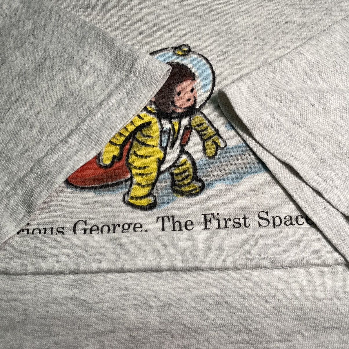 Vintage Vintage 90s Curious George American Animated Cartoon Series Size US S / EU 44-46 / 1 - 13 Thumbnail