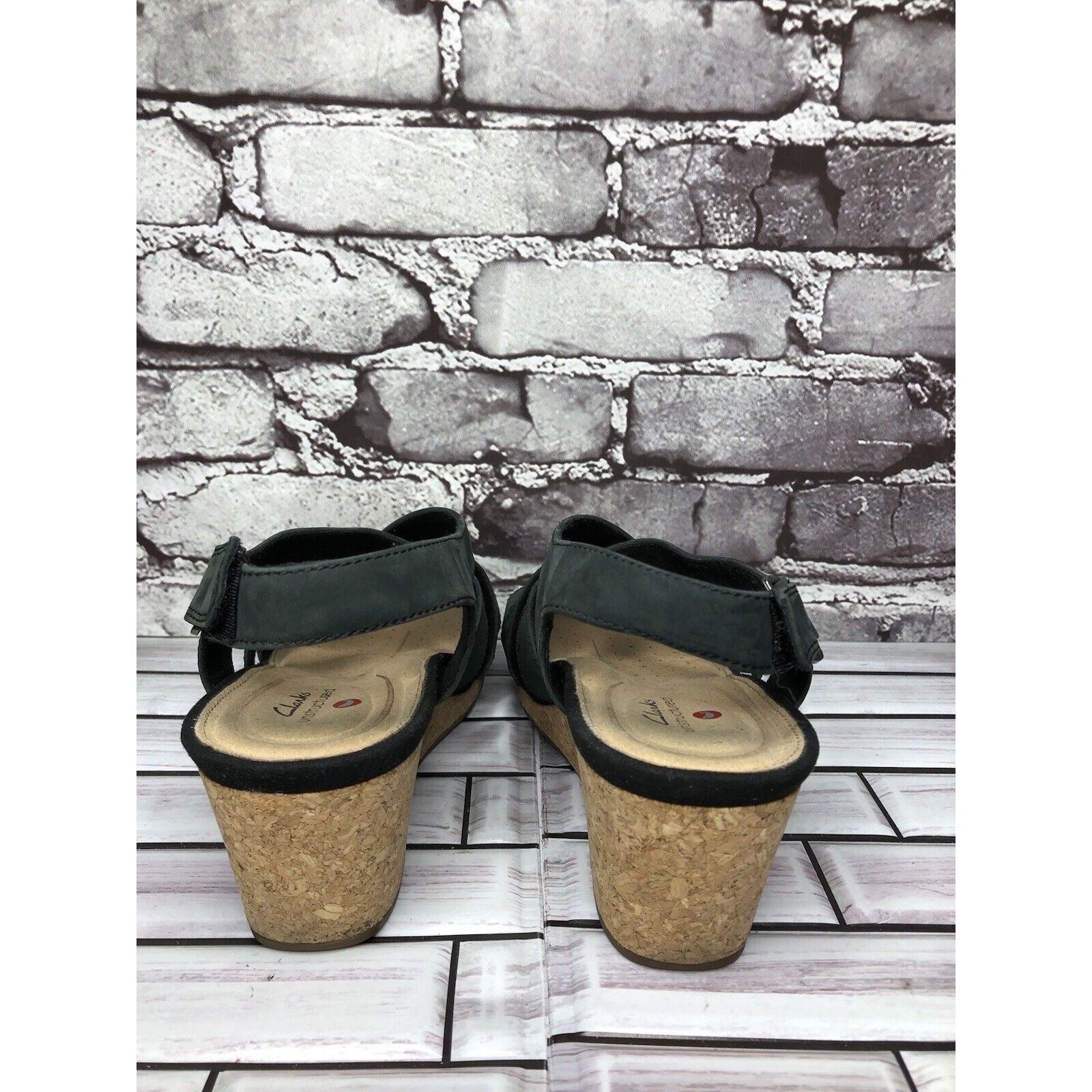 Clarks Clarks Unstructured Black Leather Criss Cross Strap Cork Wed Size US 7 / IT 37 - 3 Thumbnail