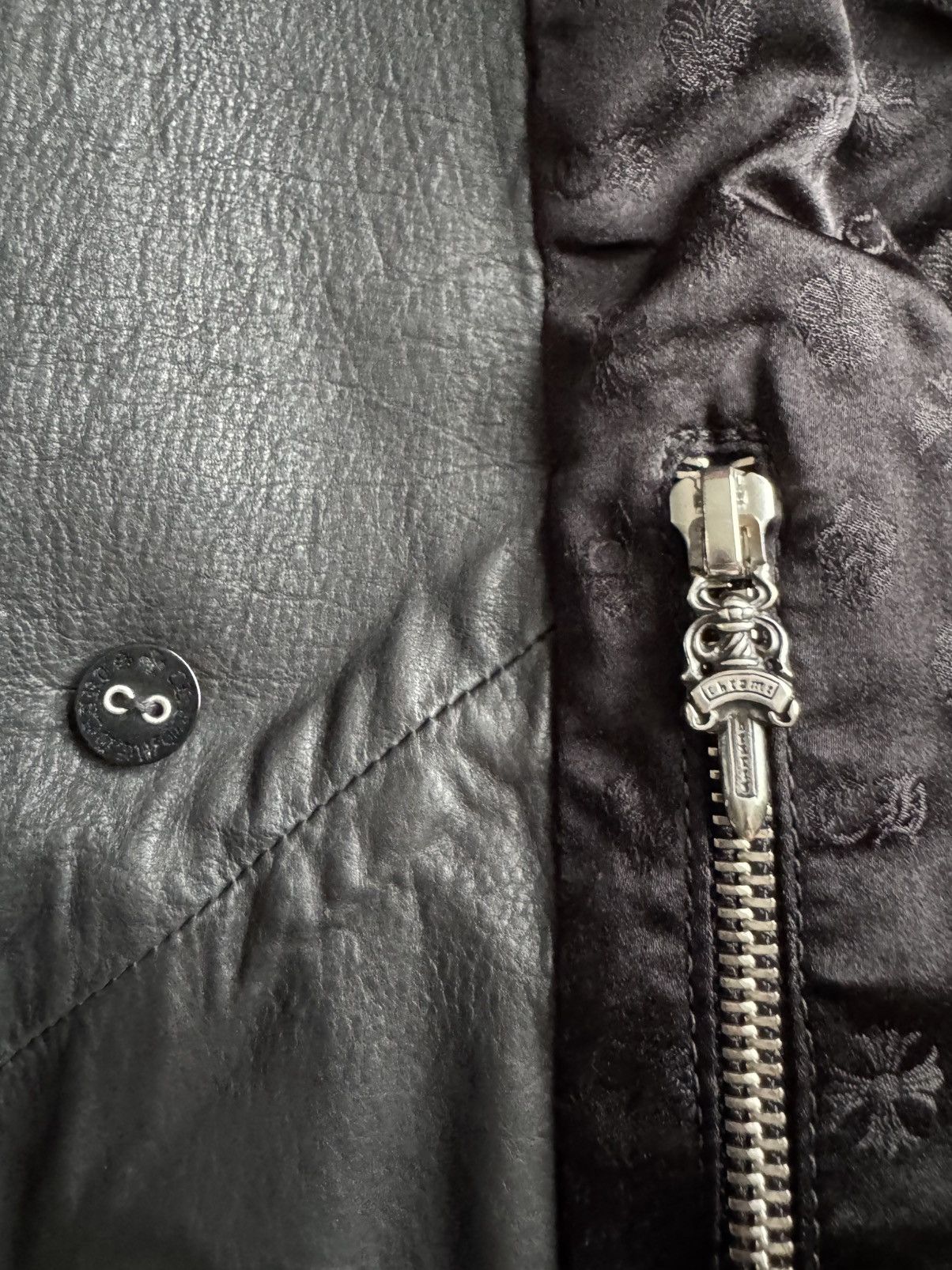 Chrome Hearts Chrome Hearts JVP black leather double-breasted trench coat Size US L / EU 52-54 / 3 - 4 Thumbnail