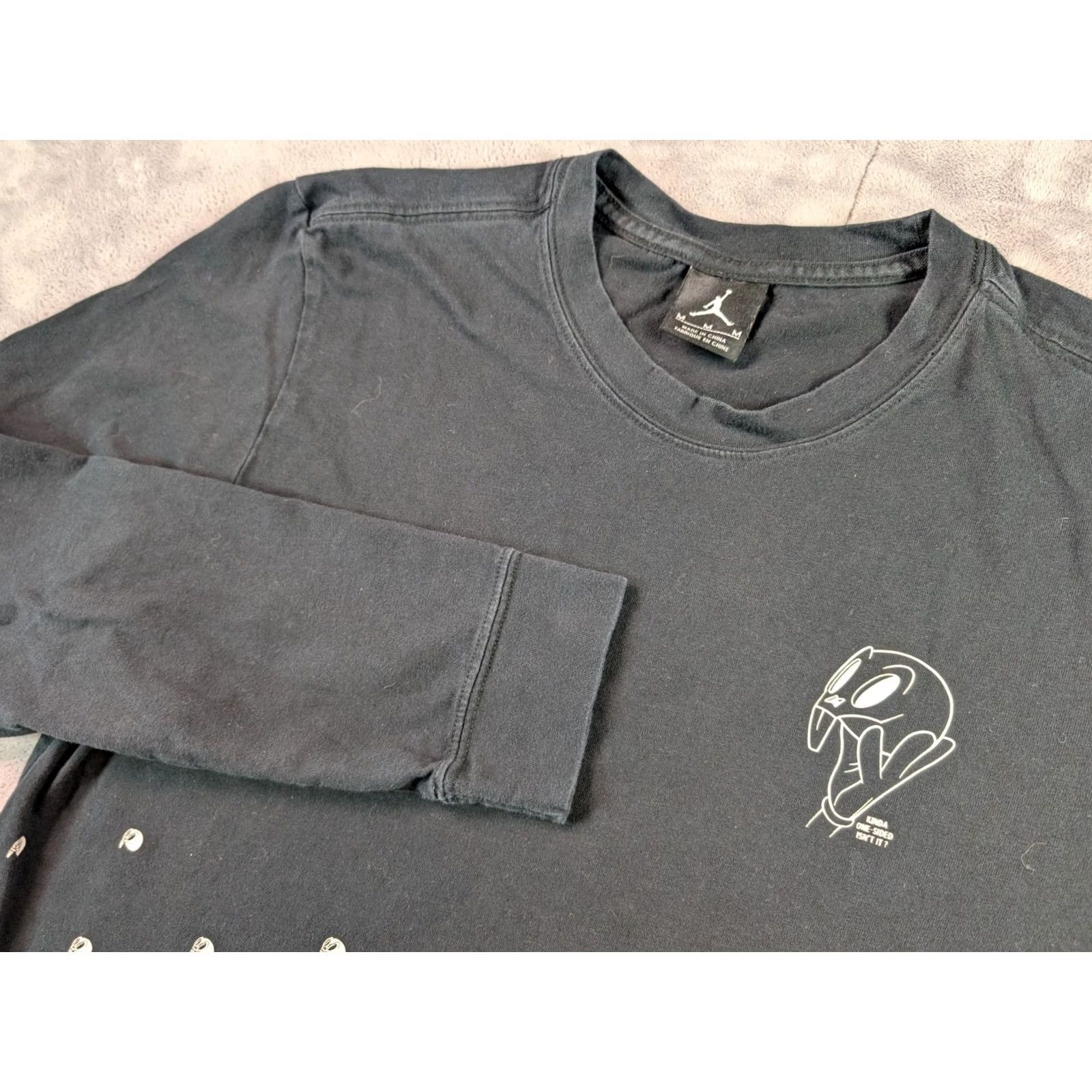 Jordan Brand Air Jordan Space Jam Crewneck Shirt Medium Bugs Bunny Skull 20th Anniversary Men Casual Cotton Blend Black Shirt Jordan 20th Anniversary Mens Size US M / EU 48-50 / 2 - 2 Thumbnail