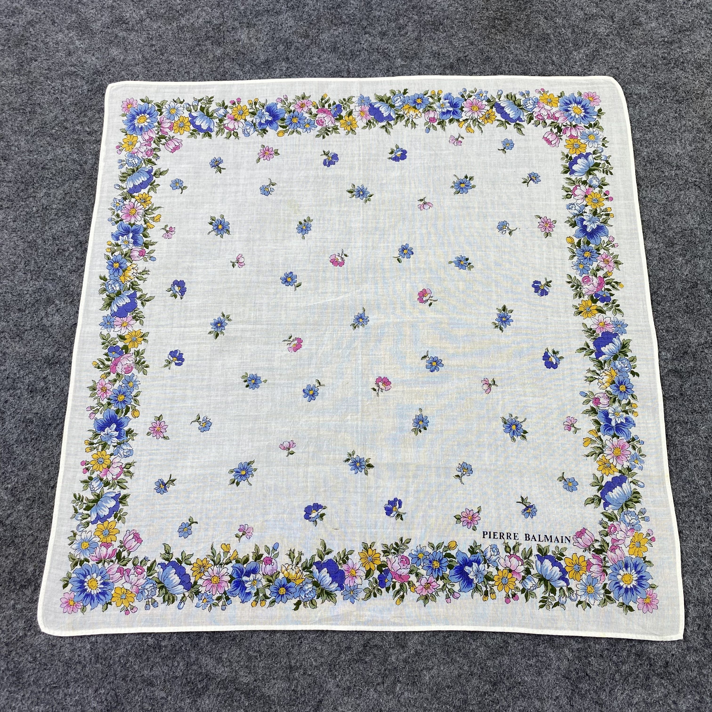 Pierre Balmain Pierre Balmain Handkerchief / Bandana / Neckerchief-B1384 Size ONE SIZE - 3 Thumbnail
