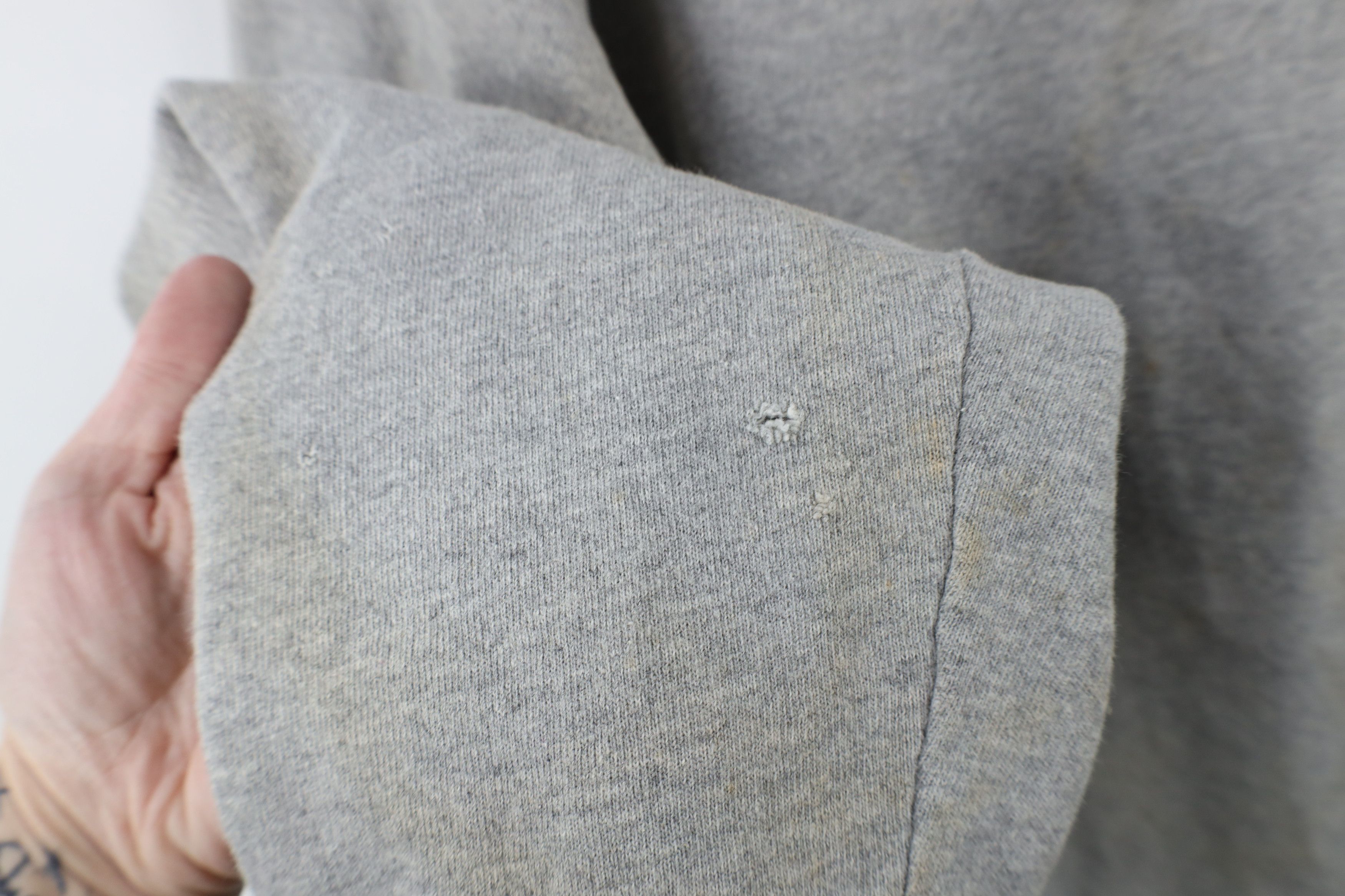 Nike × Vintage Vintage 90s Nike Athletics Spell Felt Patch Sweatshirt USA Size US L / EU 52-54 / 3 - 8 Thumbnail