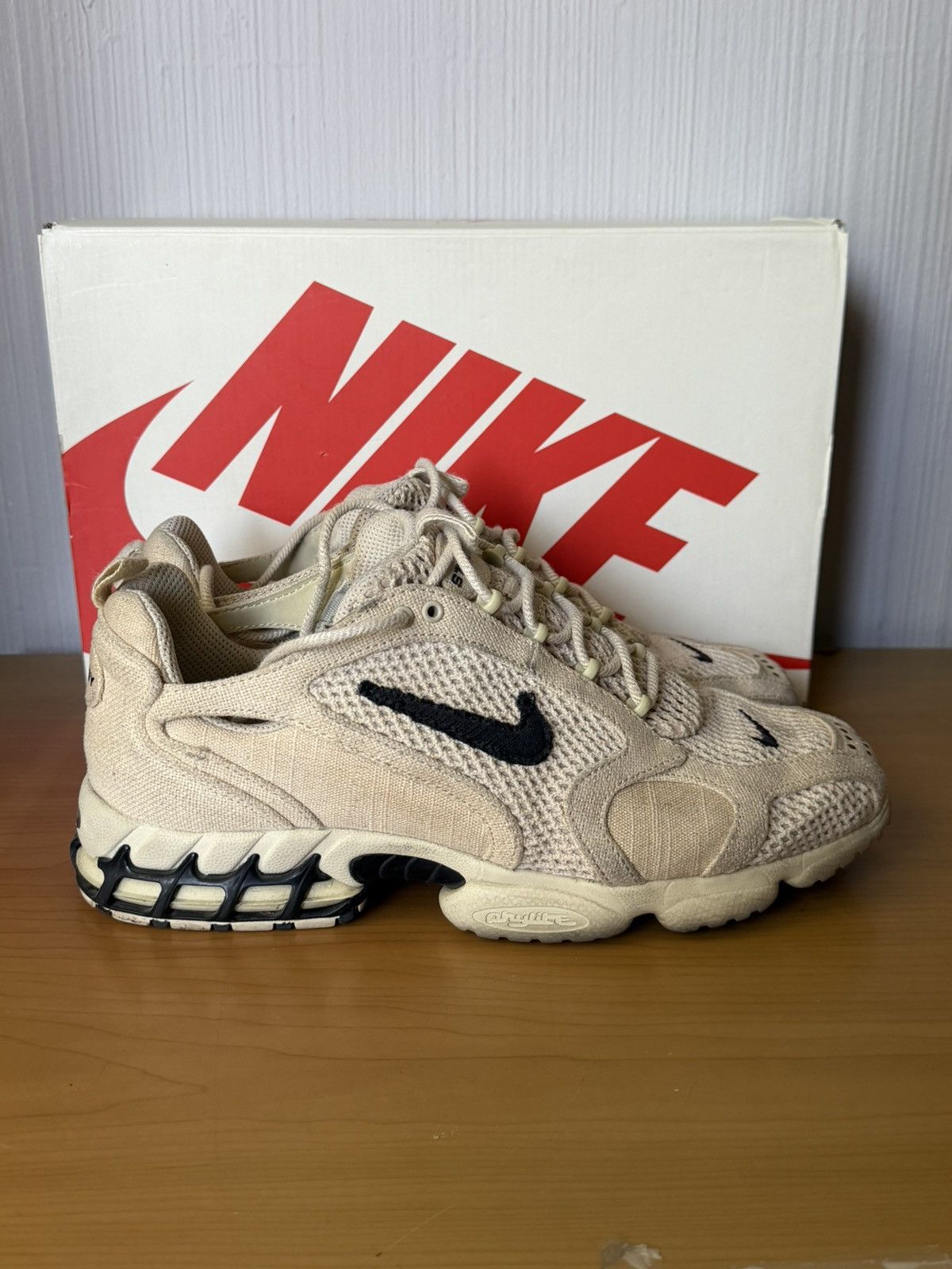 Nike × Stussy Stussy X Nike Air Zoom Spiridon Caged 2 Fossil Size US 12 / EU 45 - 7 Thumbnail