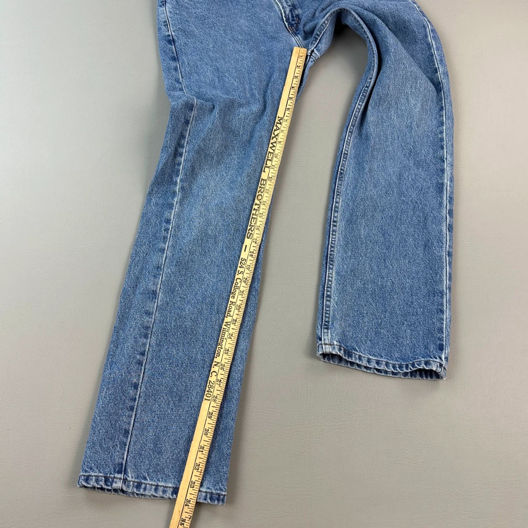 Harley Davidson VINTAGE Harley-Davidson Jeans Mens 34x34 Blue Medium Wash Denim Straight Biker Jeans Mens 34 X 34 Blue Medium Wash Denim Straight Biker Size US 34 / EU 50 - 2 Thumbnail