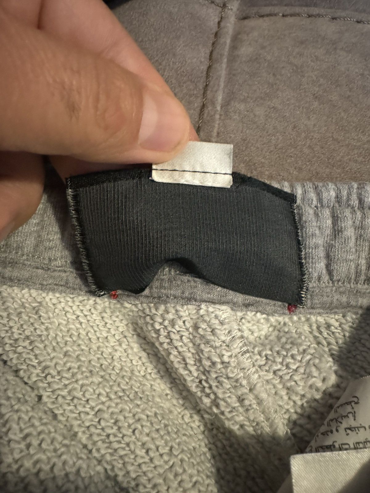 Gucci GUCCI SHORTS study REAL TAPE MEASUREMENTS IN PHOTOS Size US 31 - 11 Thumbnail