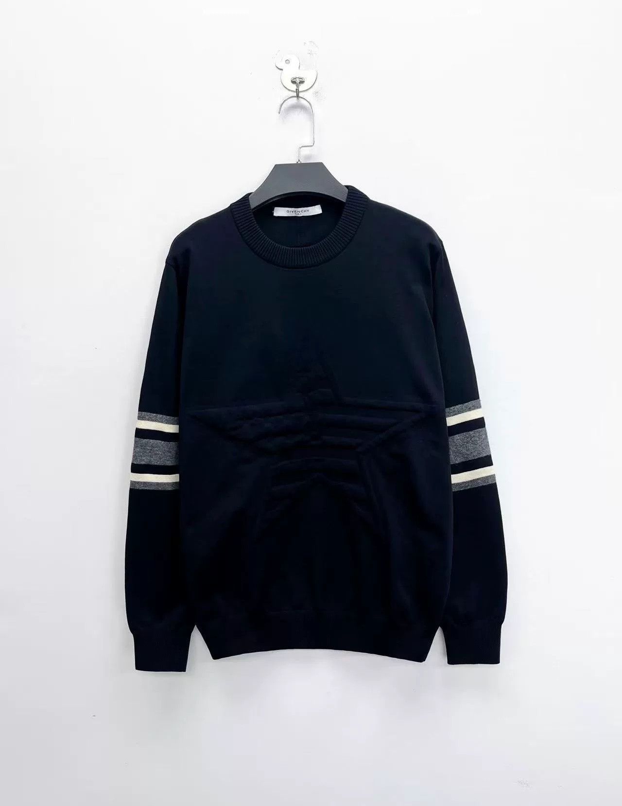 Givenchy Givenchy Black Embossed Star Logo Striped Knit Sweatshirt Size US S / EU 44-46 / 1 - 1 Thumbnail