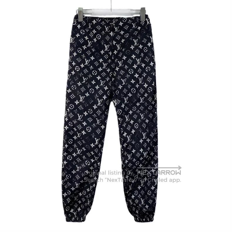 Louis Vuitton Louis Vuitton 23 black logo full print corset slacks pants Size US 34 / EU 50 - 1 Thumbnail
