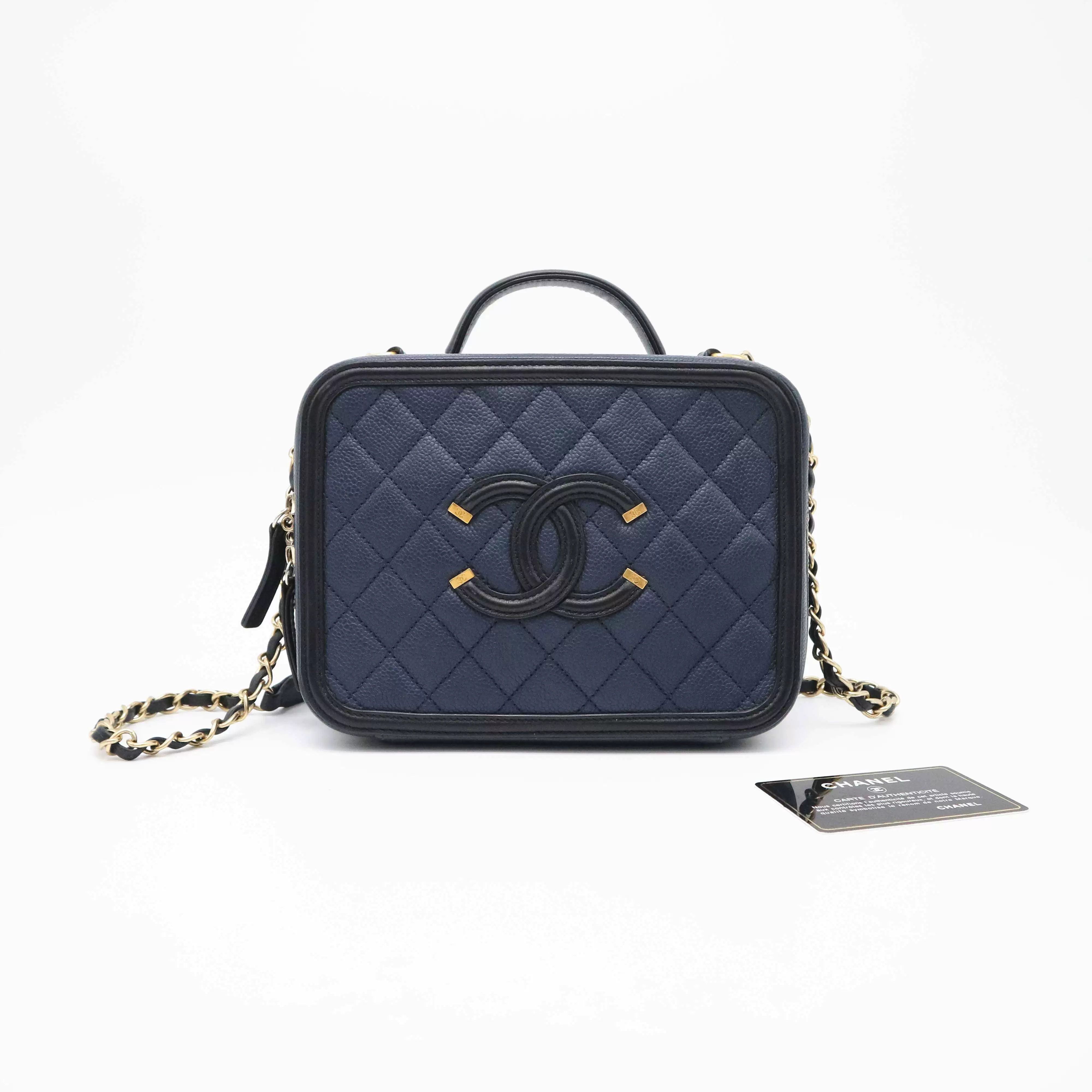 Chanel Pre-loved Bag Very good condition Size ONE SIZE - 1 Thumbnail