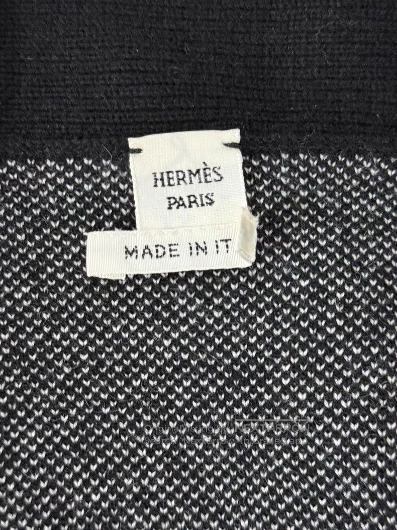 Hermes Hermes Long Black and White Cashmere Knit Cardigan Size XXS / US 00 / IT 34 - 4 Thumbnail