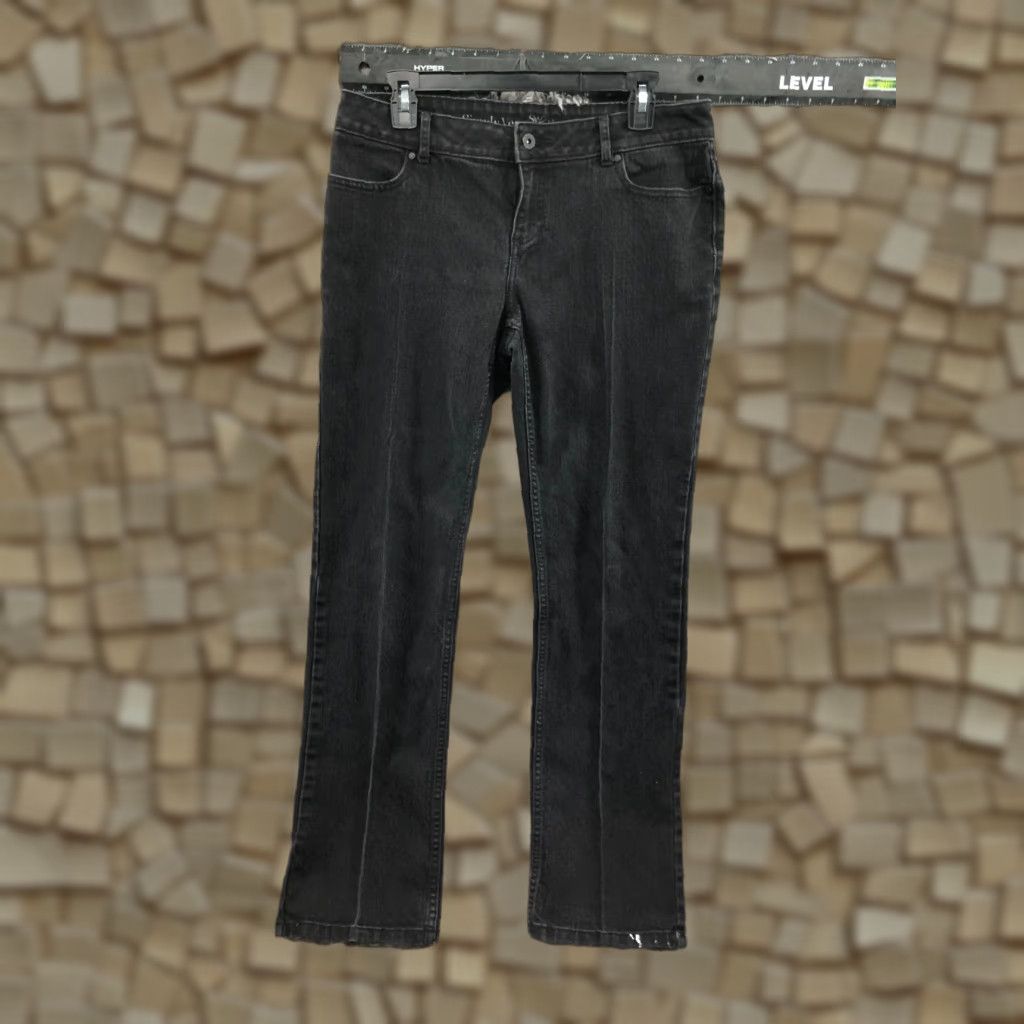 Vera Wang Vera Wang Simply Jeans Women Dark Wash Black 8 Regular 31 Inseam 5-Pocket Straight Denim Cotton Zipper Button Logo Belt Loops Vintage No Flaw Size 30" / US 8 / IT 44 - 1 Thumbnail