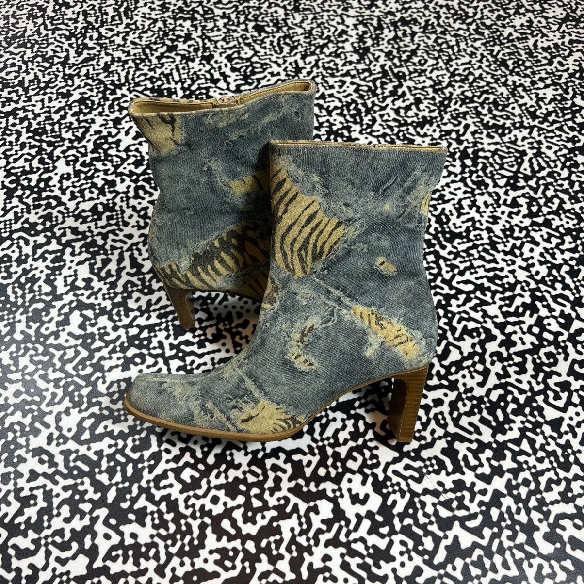Japanese Brand Vintage Y2K Japanese Retro Cavalli Zebra Style Boots Size US 11 / IT 41 - 6 Thumbnail