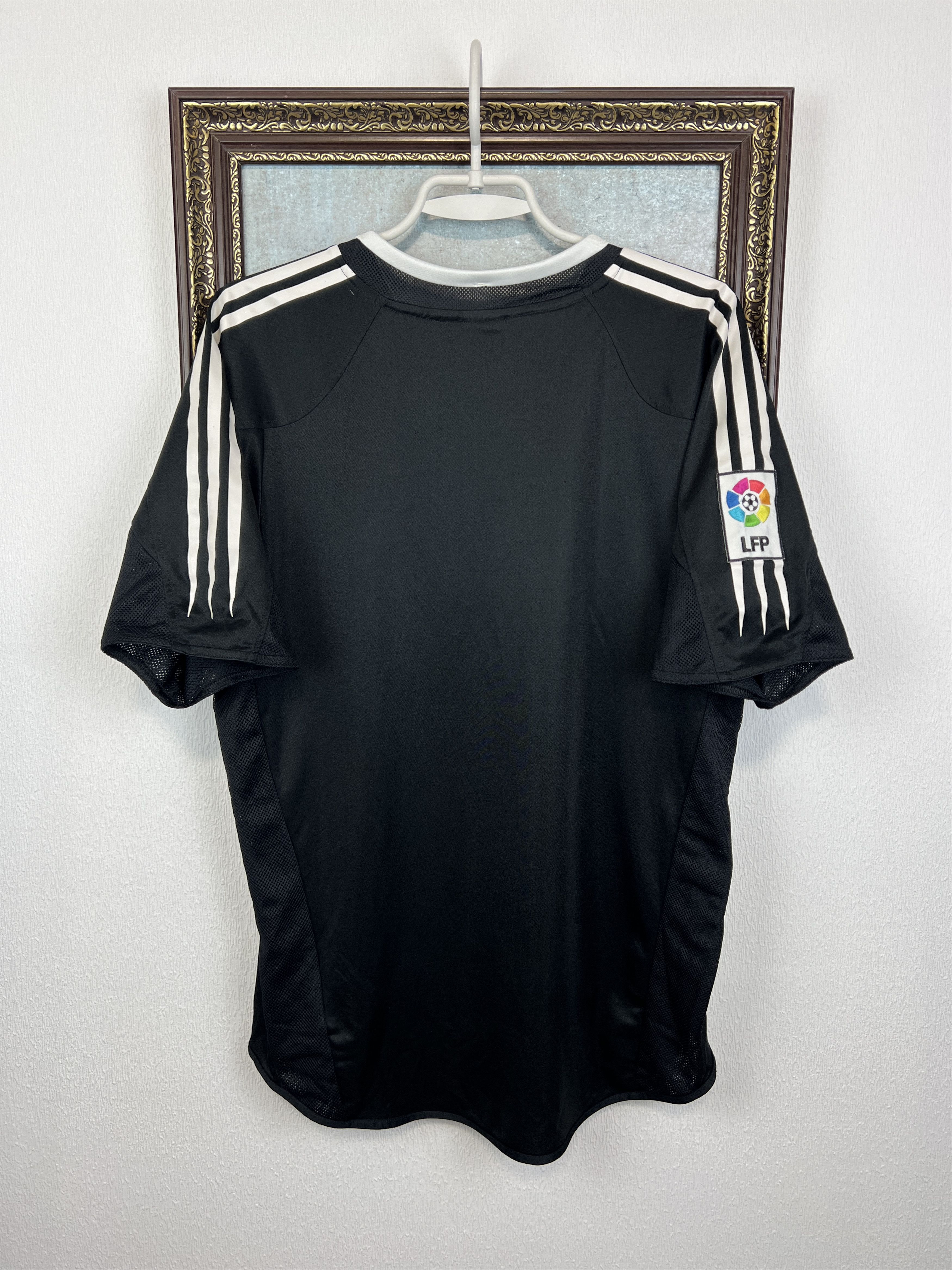 Adidas Real Madrid Away football shirt 2004 Soccer Jersey Trikot Size US M / EU 48-50 / 2 - 9 Thumbnail