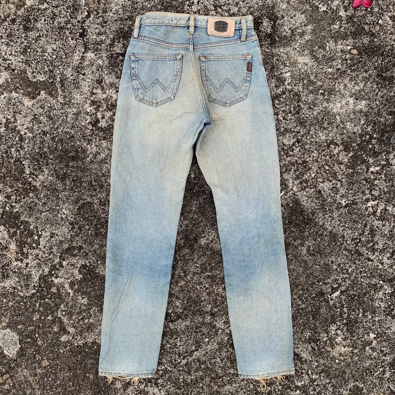 Edwin Vintage Edwin Italy Ripped Jeans Light Wash Denim Size US 27 - 2 Thumbnail