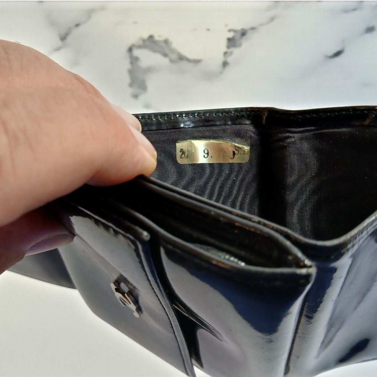 Chanel Chanel Patent Leather Black Trifold Compact Wallet Size ONE SIZE - 12 Thumbnail