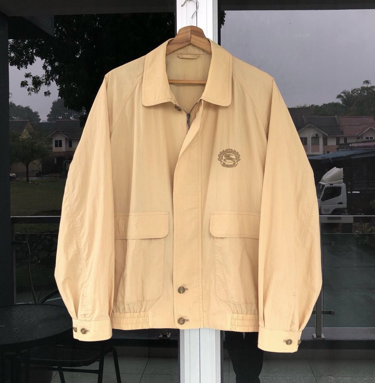 Burberry Vintage Burberrys Embroidered Logo Light Zipper Jacket Size US M / EU 48-50 / 2 - 1 Thumbnail