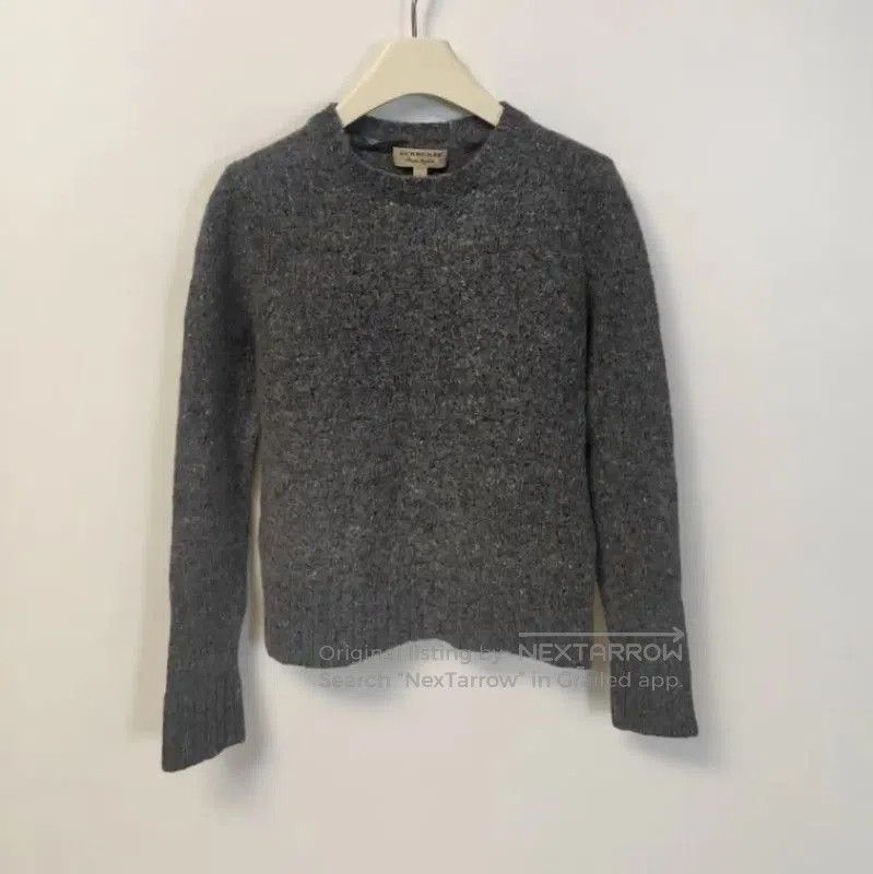 Burberry Burberry Gray Wool Women's Knitted Sweater. Size S / US 4 / IT 40 - 1 Thumbnail