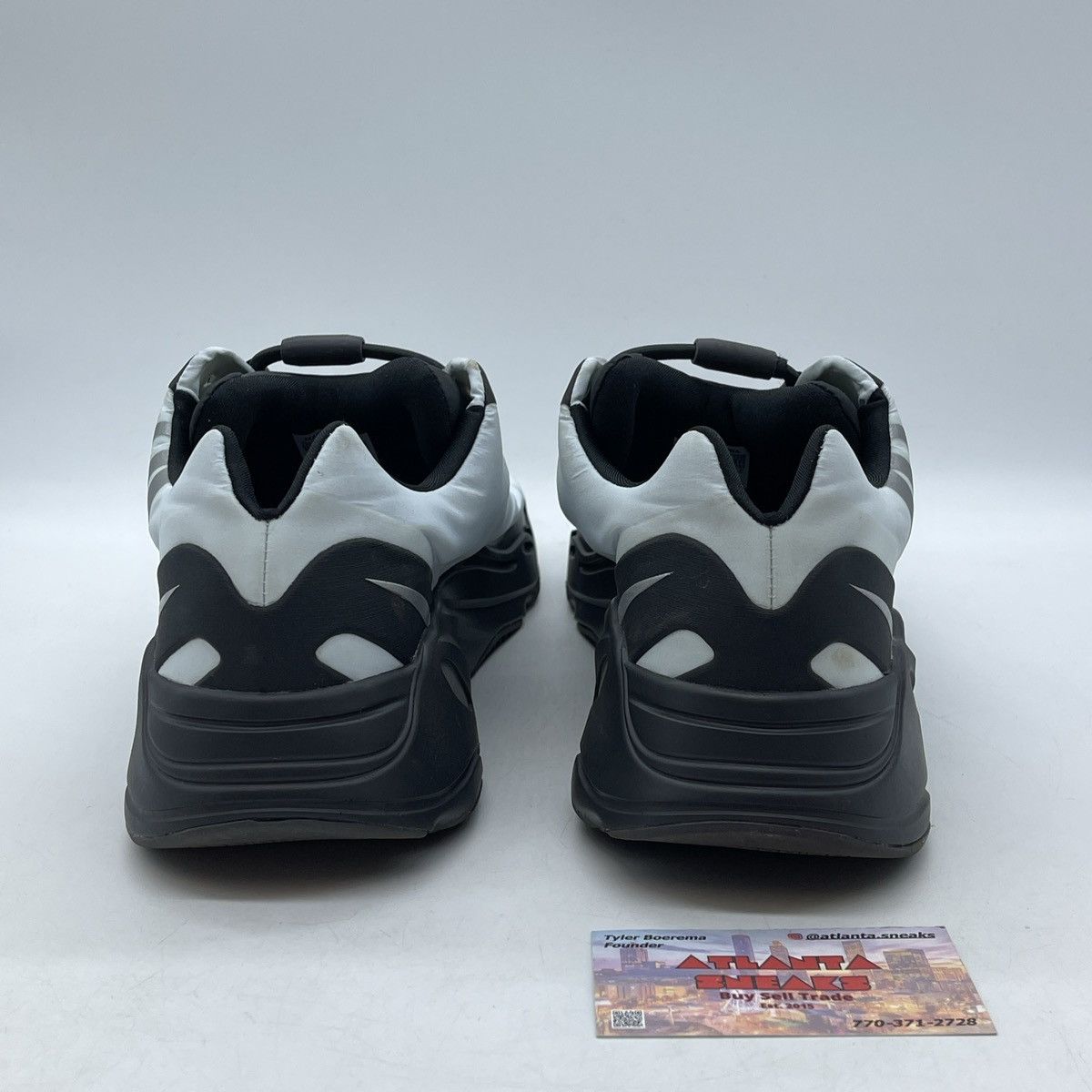 Adidas Yeezy boost 700 blue tint Size US 10.5 / EU 43-44 - 3 Thumbnail