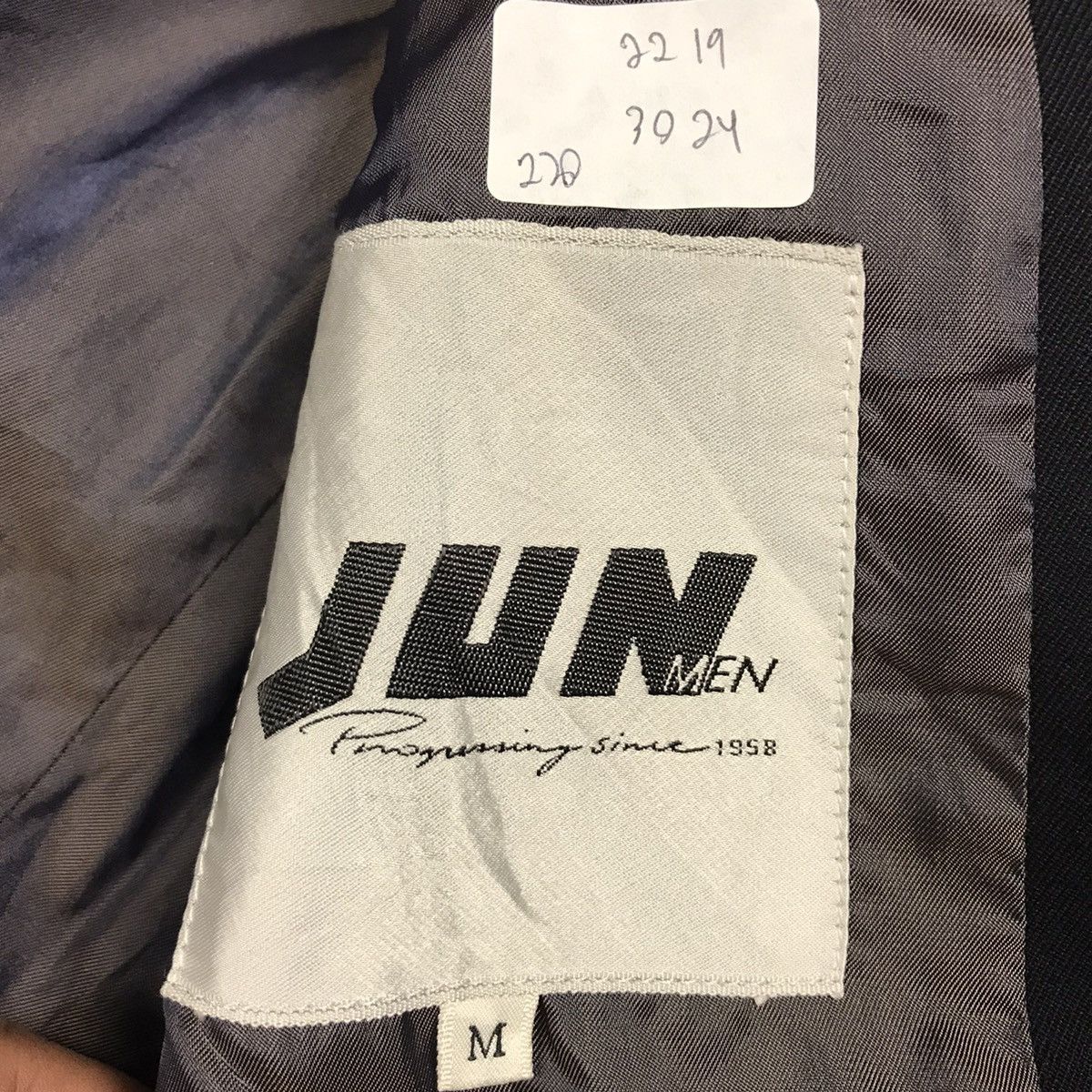 Japanese Brand × Jun Takahashi JUN MEN BLAZER DESIGN HOODIES JACKET RARE JAPAN DESIGN Size US M / EU 48-50 / 2 - 14 Thumbnail