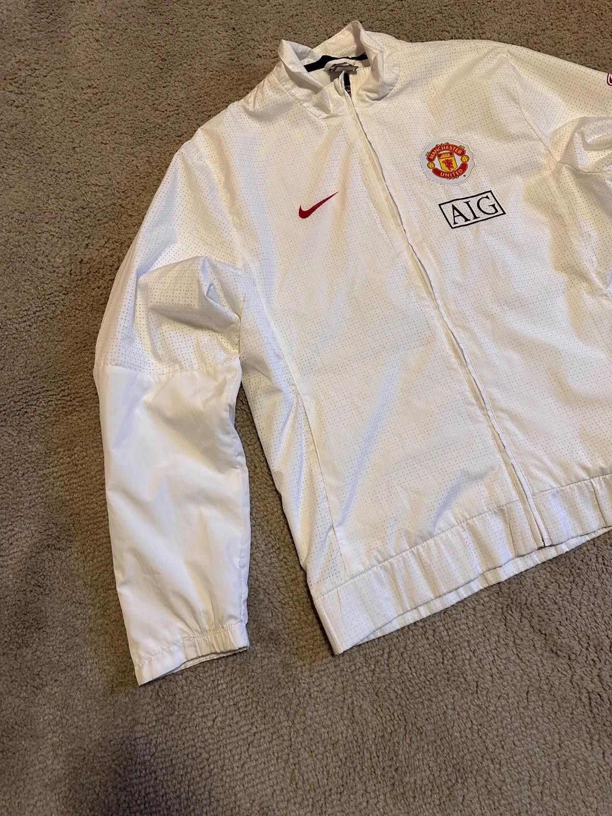 Nike Vtg Nike Manchester United Football Jacket Soccer Track Top Size US XL / EU 56 / 4 - 2 Thumbnail