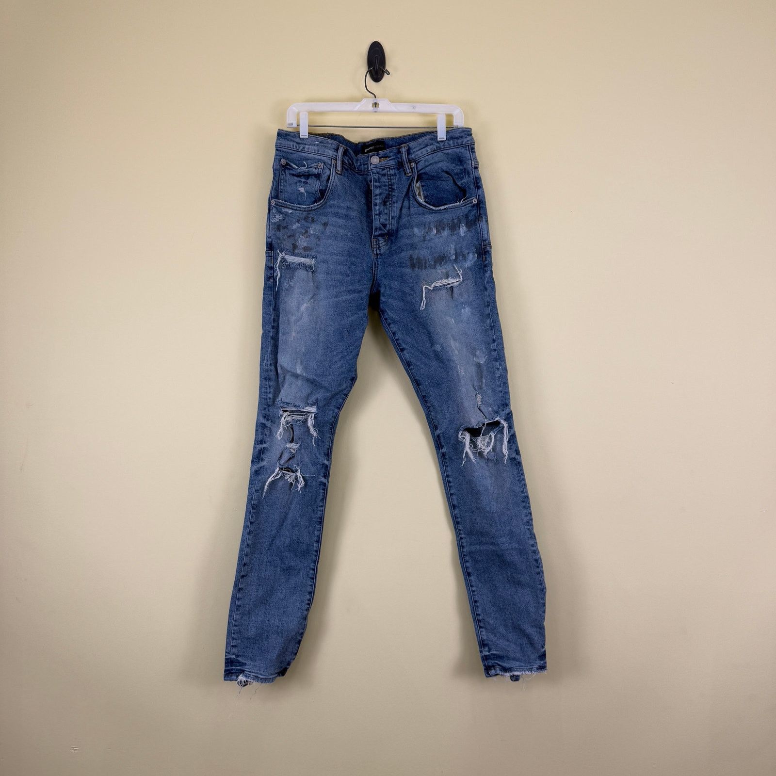 PURPLE BRAND Ripped Knee Blowout Slim Distressed Denim P002