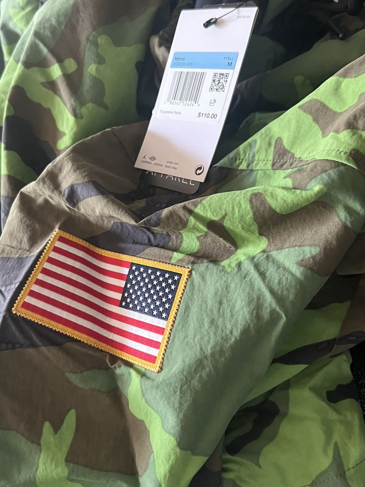 Jordan Brand Jordan x Michigan Wolverines x Salute to Service Coat Size US M / EU 48-50 / 2 - 10 Thumbnail